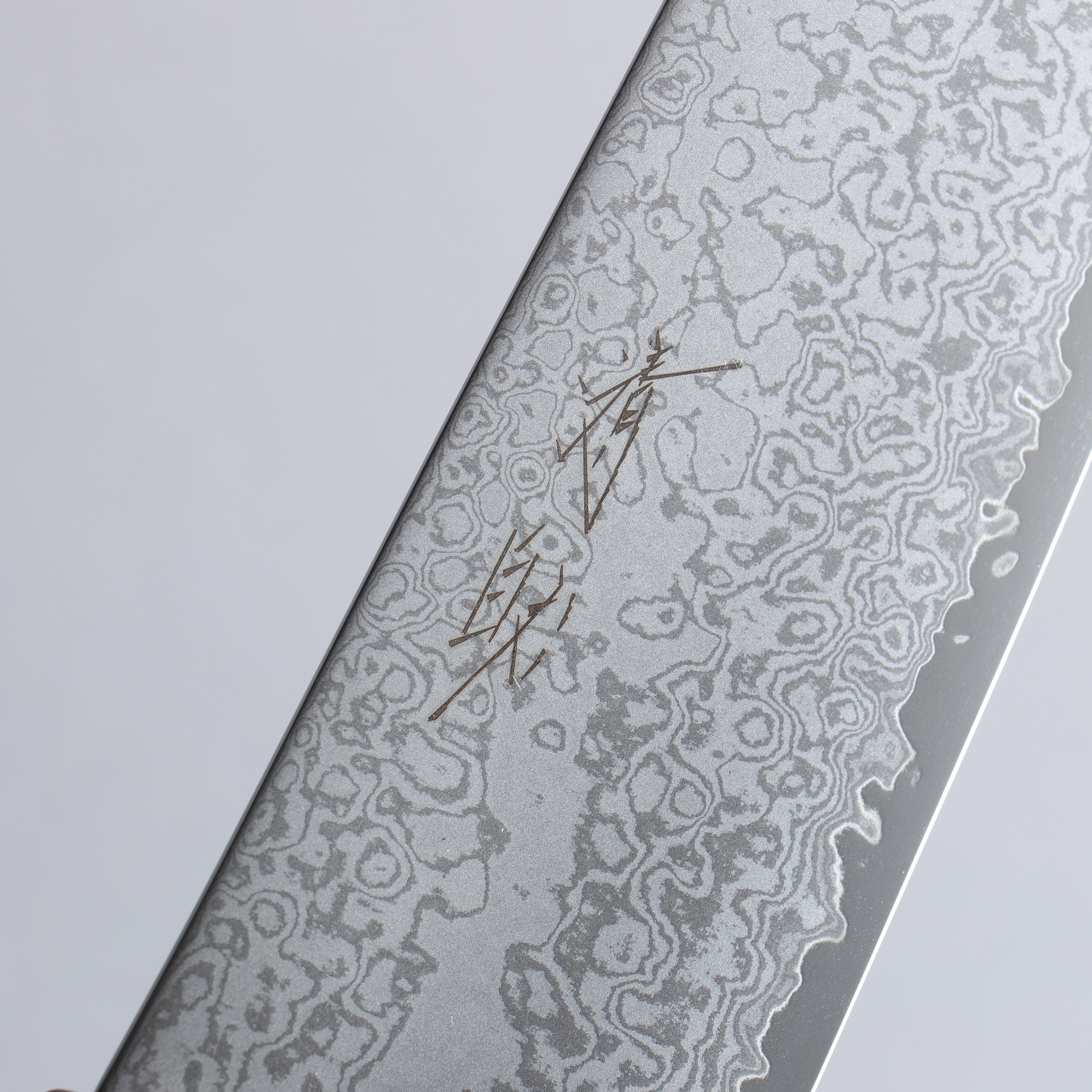 Seisuke VG10 Damascus Santoku 180mm Teak (ferrule: Black Water Buffalo Horn) Handle - Japanny - Best Japanese Knife