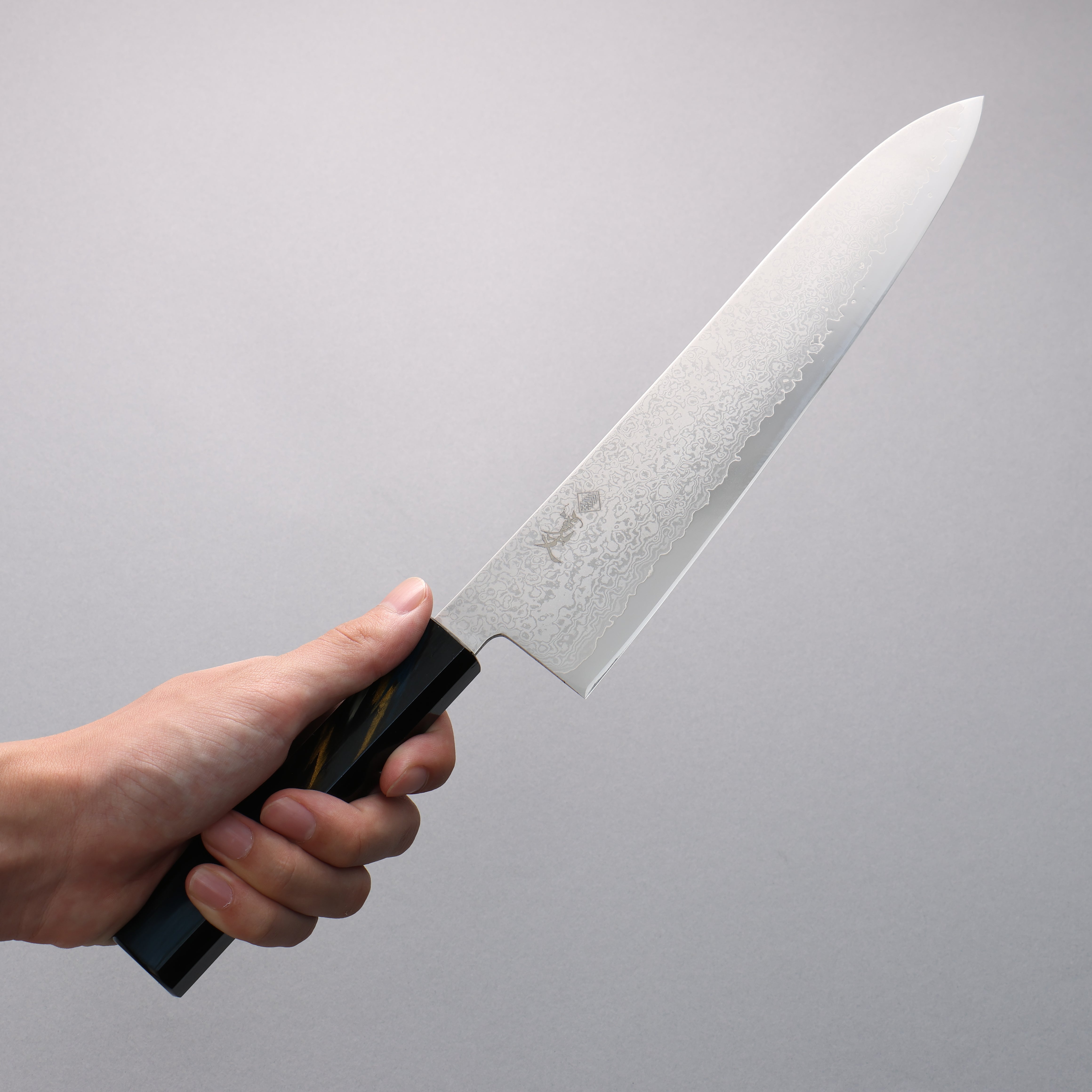 Kanjyo VG10 Damascus Gyuto 240mm Dark Blue and Gold Lacquered Handle - Japanny - Best Japanese Knife