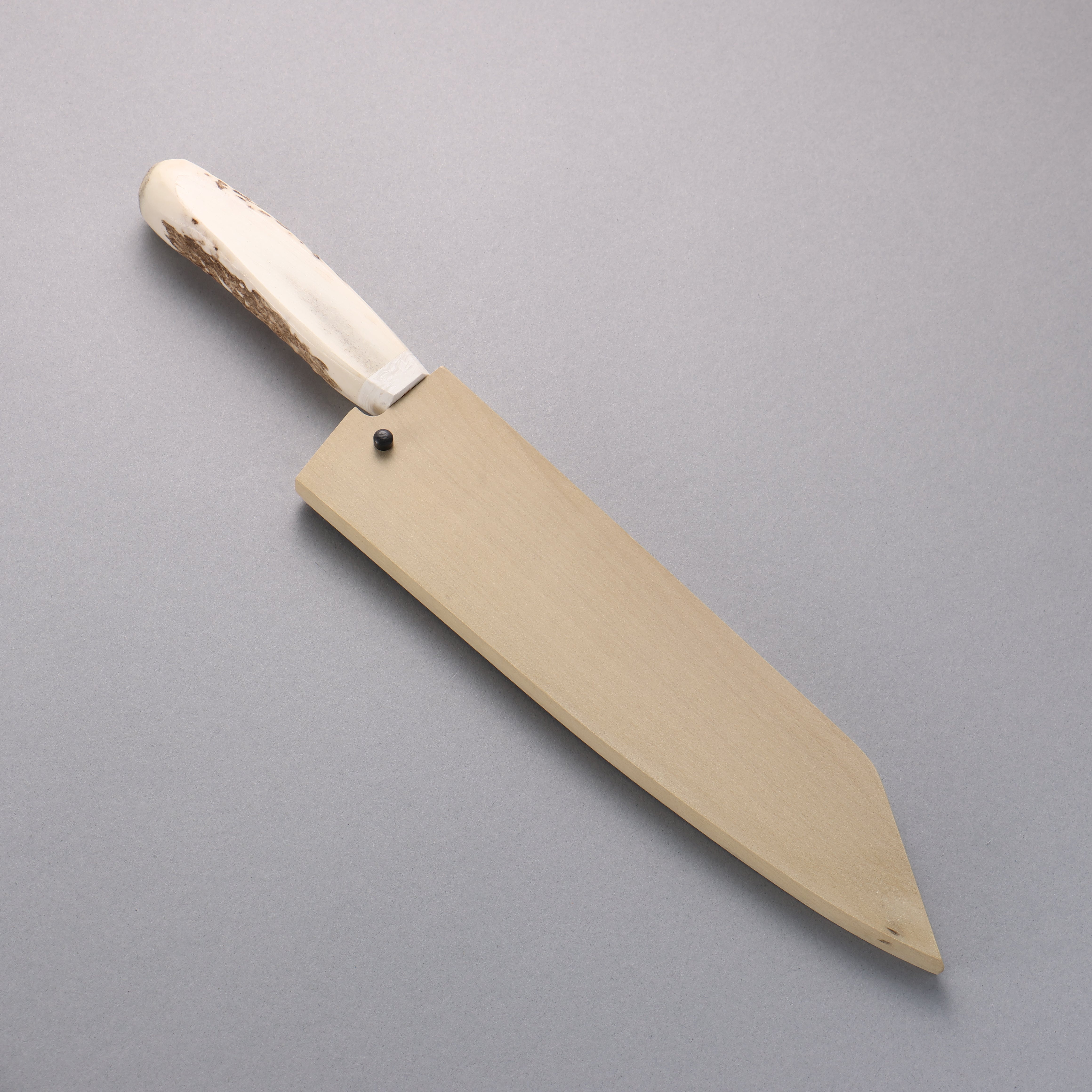 Sakai Takayuki VG10 33 Layer Damascus Kengata Gyuto 190mm Cow Bone Handle with Sheath - Japanny - Best Japanese Knife