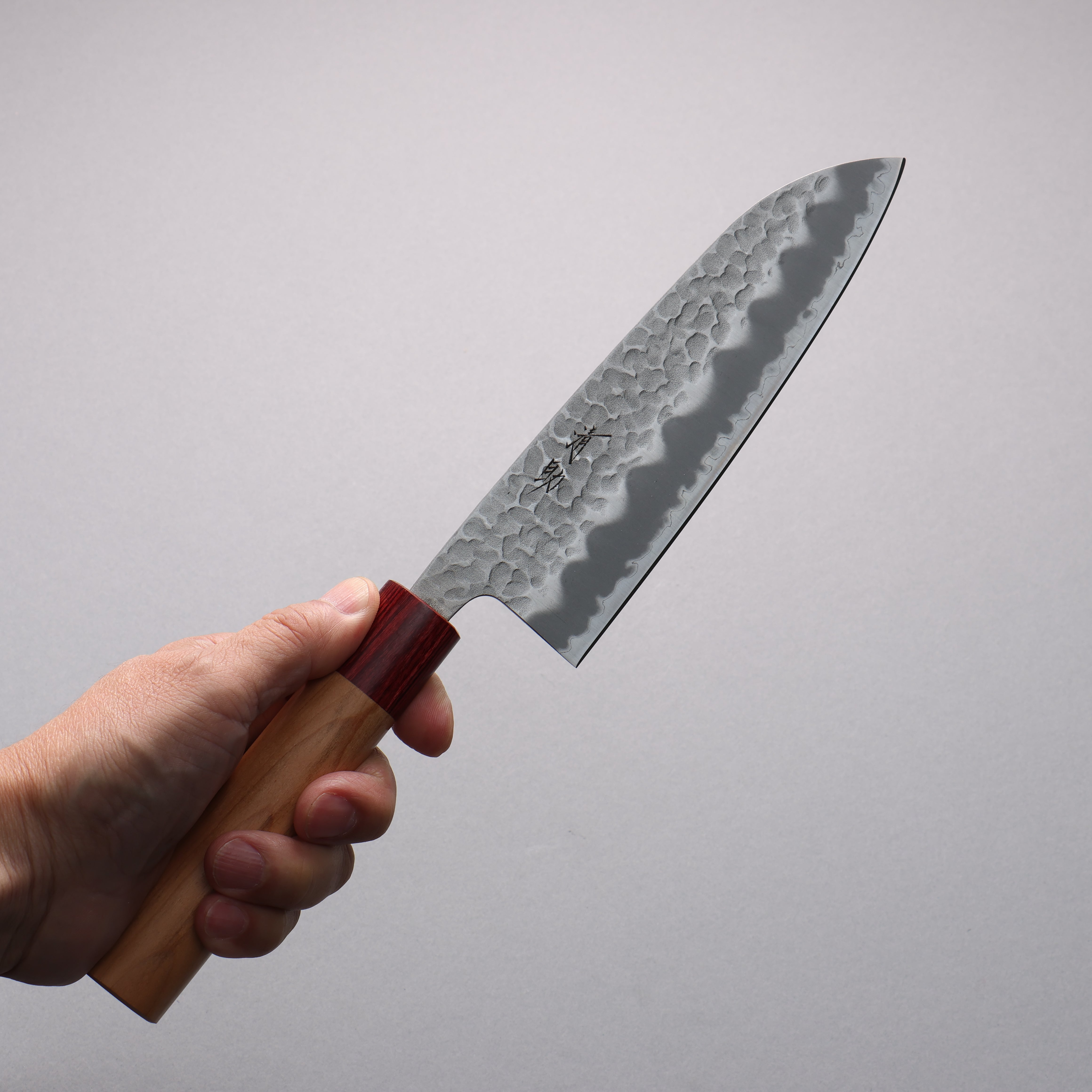 Seisuke Blue Super Hammered Santoku 170mm American Cherry Handle - Japanny - Best Japanese Knife