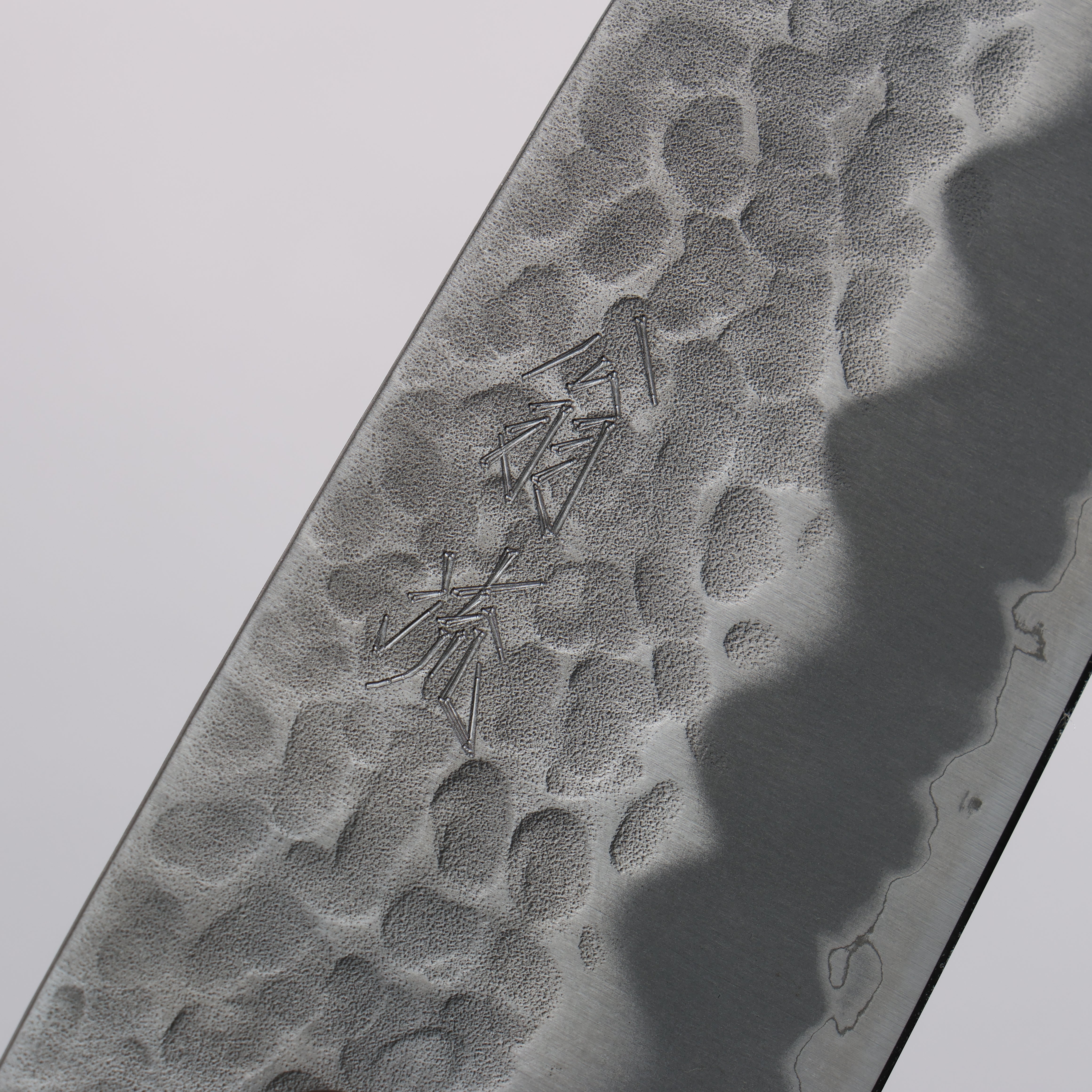Oul Blue Super Hammered Santoku 165mm Magnolia Handle - Japanny - Best Japanese Knife