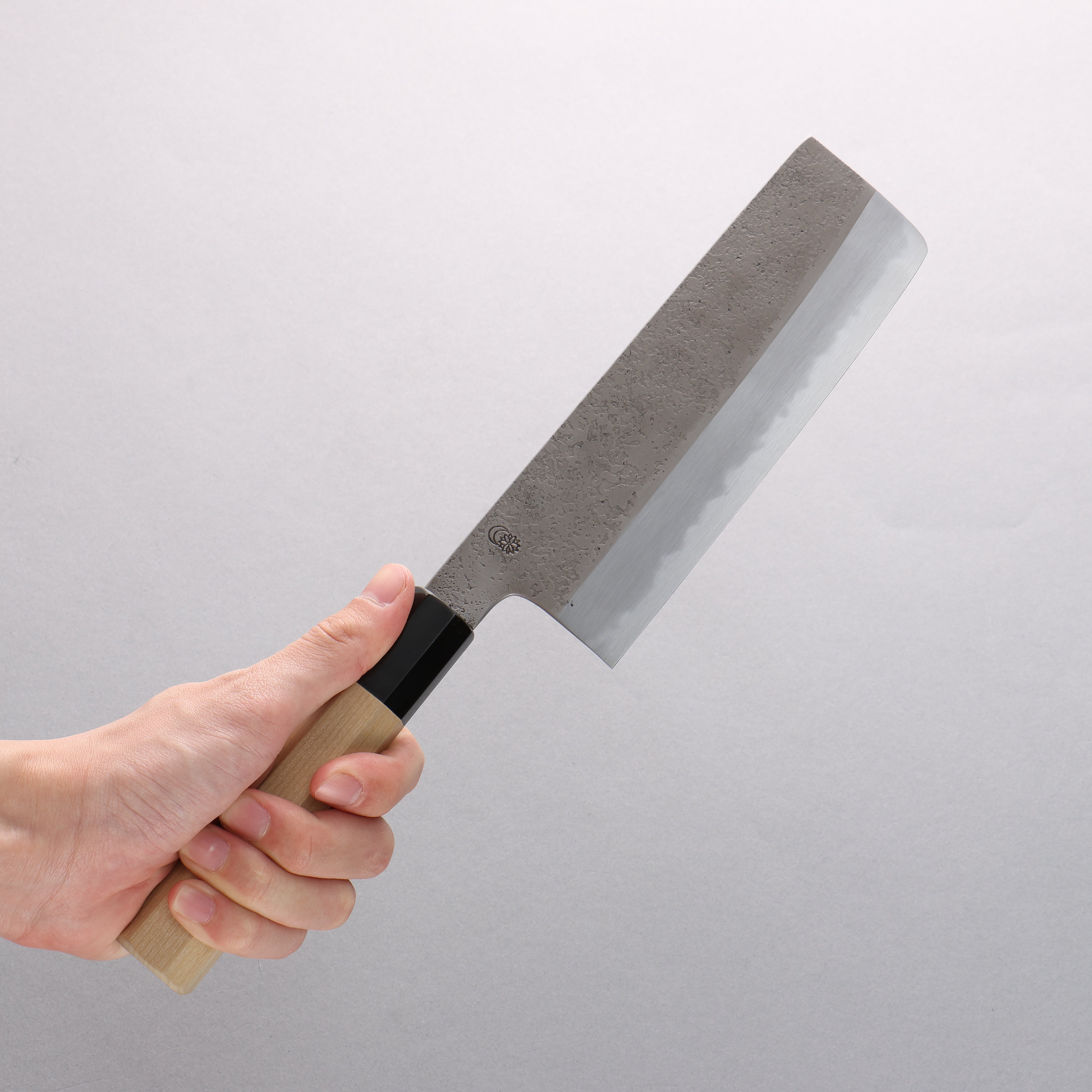 Kikuzuki White Steel No.2 Nashiji Nakiri 180mm Magnolia Handle - Japanny - Best Japanese Knife