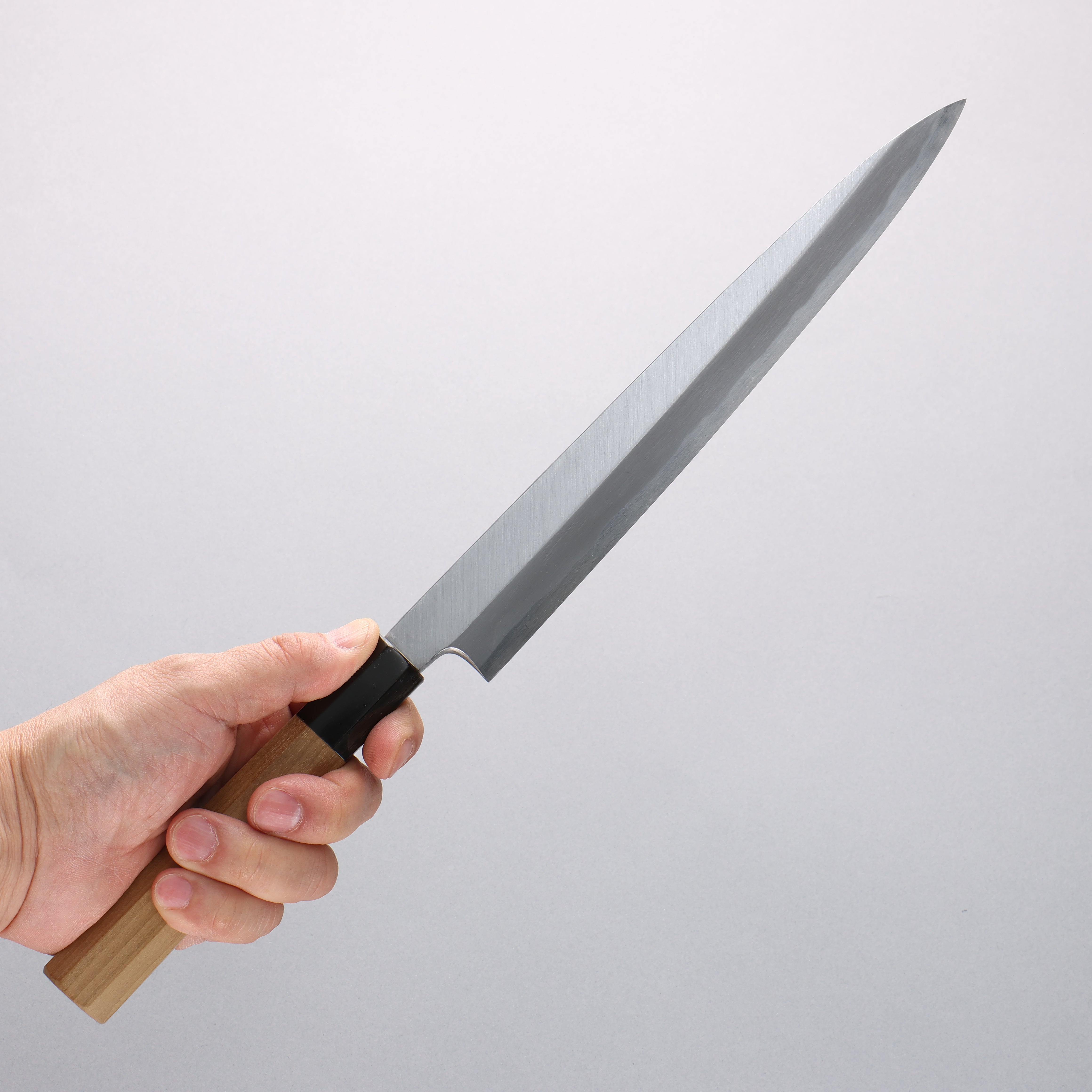 Minamoto Akitada Blue Steel No.2 Yanagiba 240mm Magnolia (Ferrule: Water Buffalo Horn) Handle - Japanny - Best Japanese Knife