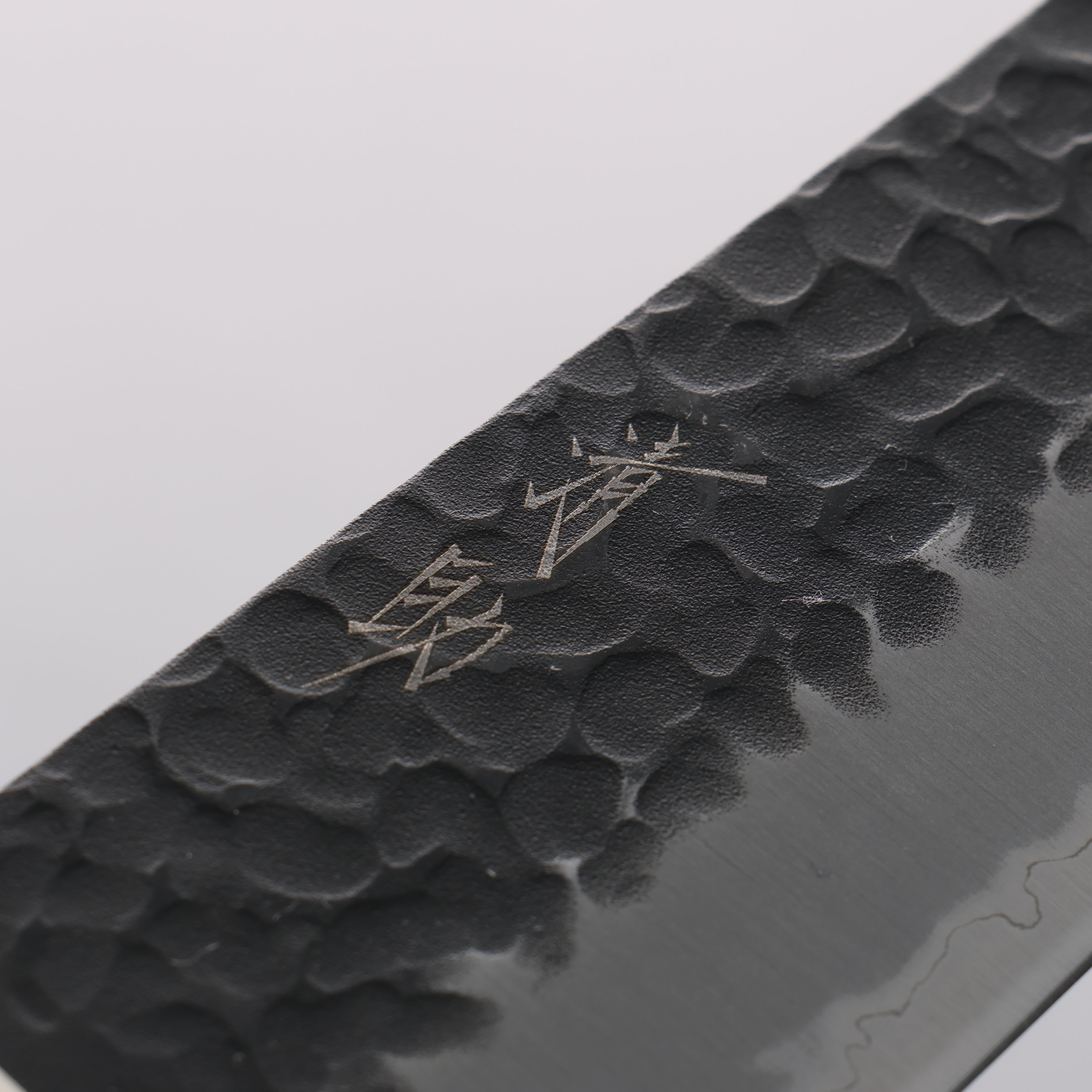 Seisuke Blue Super Hammered Black Finished Santoku 180mm Brown Pakka wood Handle - Japanny - Best Japanese Knife