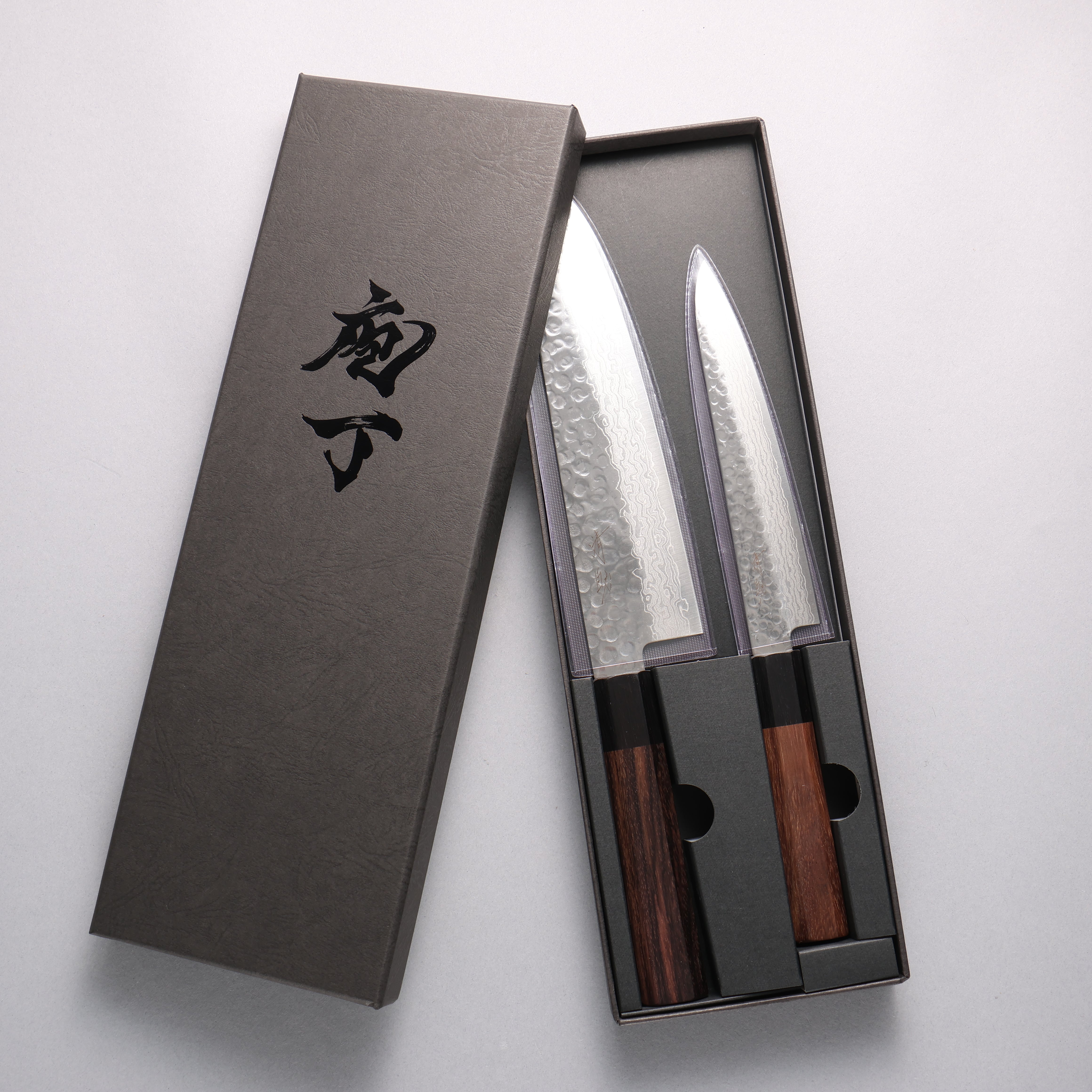 Seisuke AUS10 Hammered Damascus Japanese Santoku & Petty Rosewood (Ferrule: Black Pakka Wood) Handle 180mm & 150mm - Japanny - Best Japanese Knife