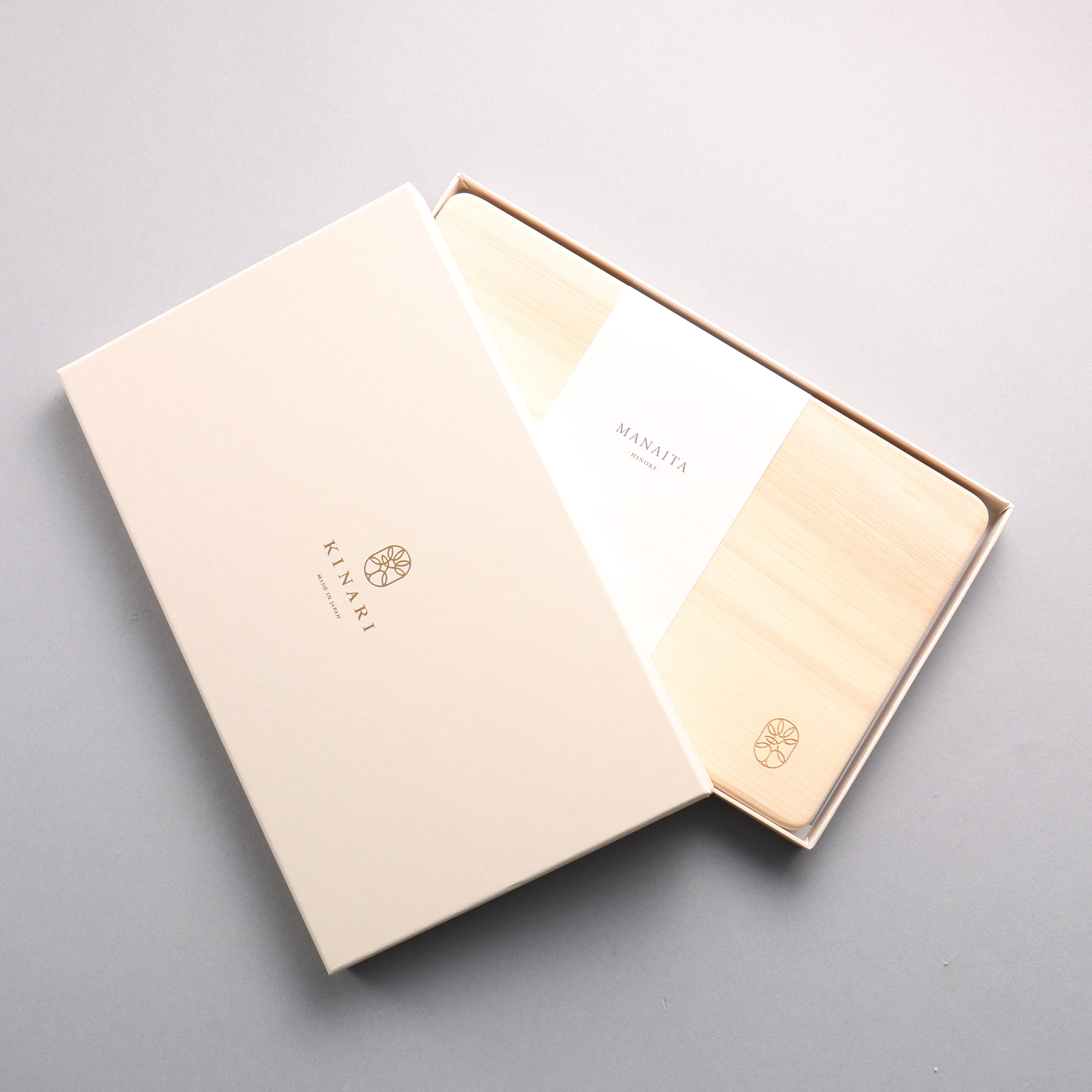 KINARI Japanese Cypress Cutting Board Mini (ミニ) 250 x 150 x 20mm - Japanny - Best Japanese Knife