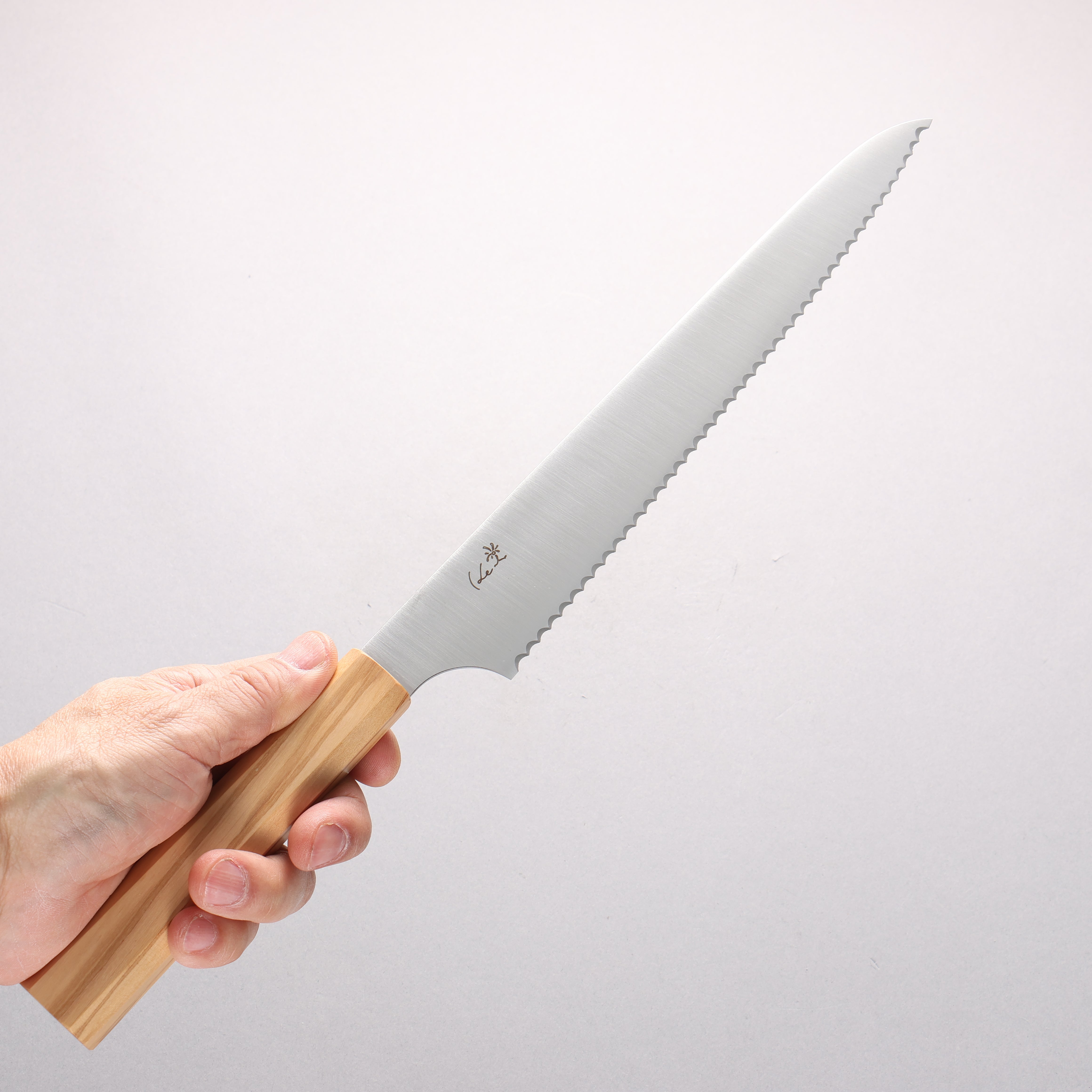 Kei Stainless Steel Bread Slicer 240mm Olive tree Handle - Japanny - Best Japanese Knife
