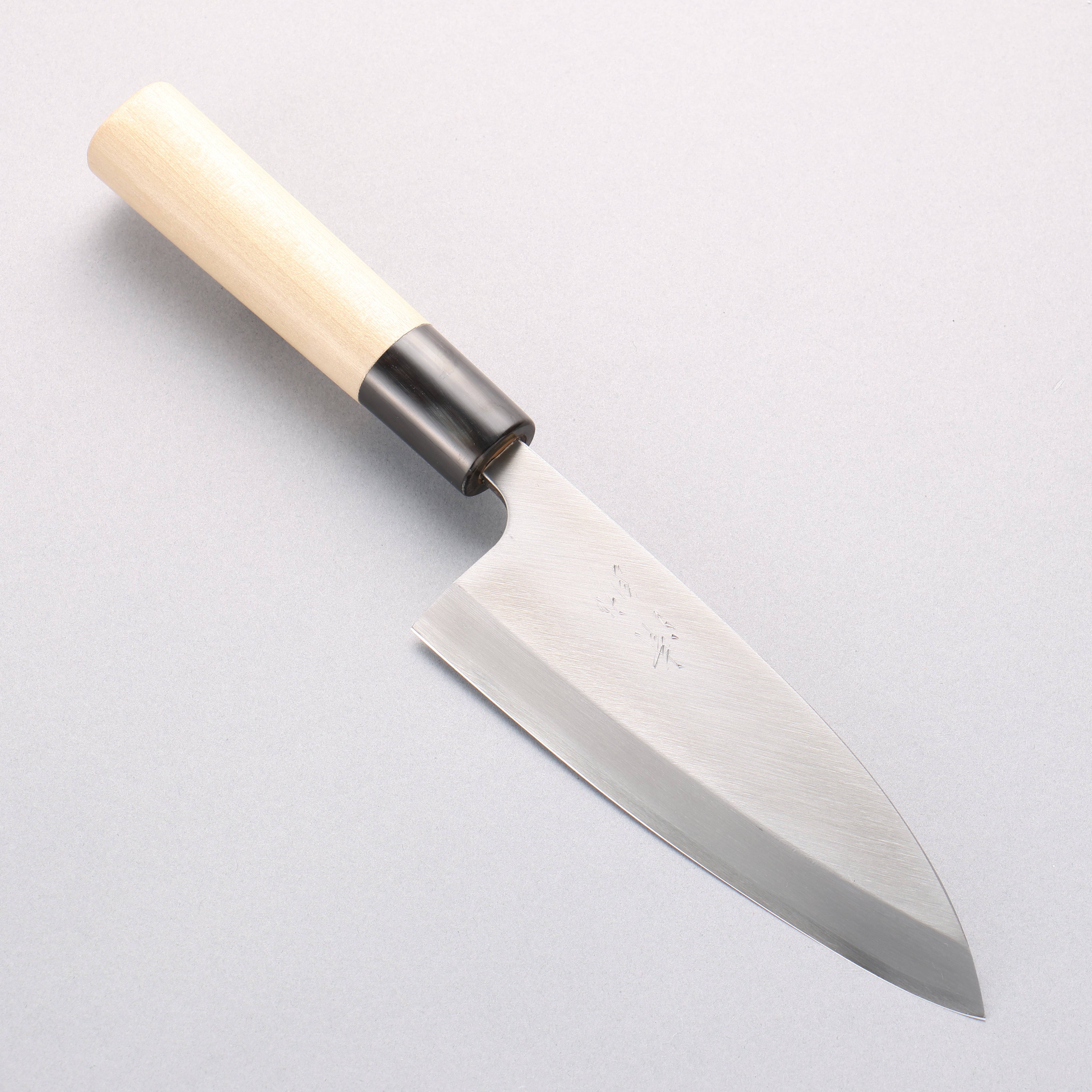 Seisuke Molybdenum Kasumitogi Deba Magnolia Handle - Japanny - Best Japanese Knife