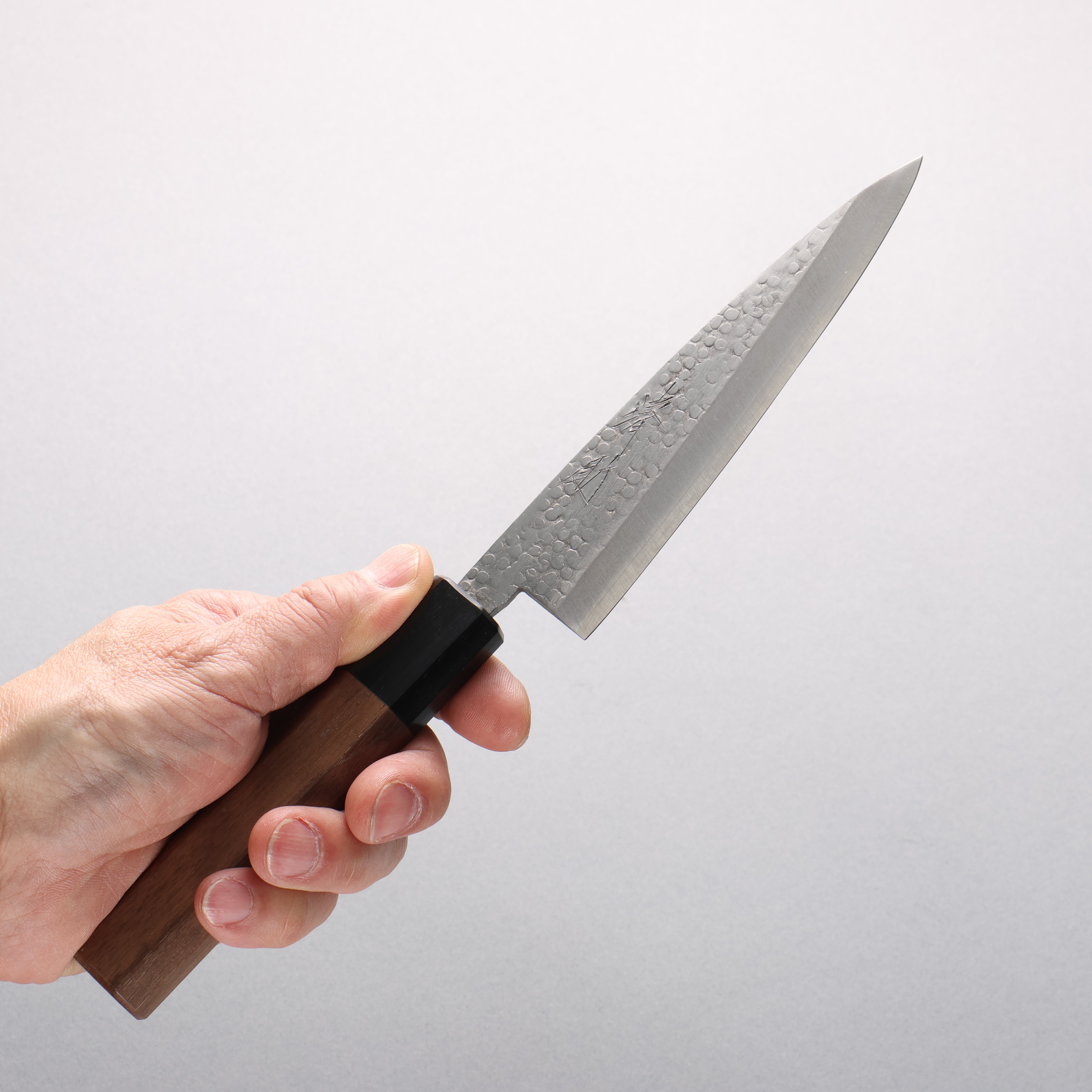 Seisuke Silver Steel No.3 Hammered(Maru) Petty-Utility 135mm Walnut Handle - Japanny - Best Japanese Knife