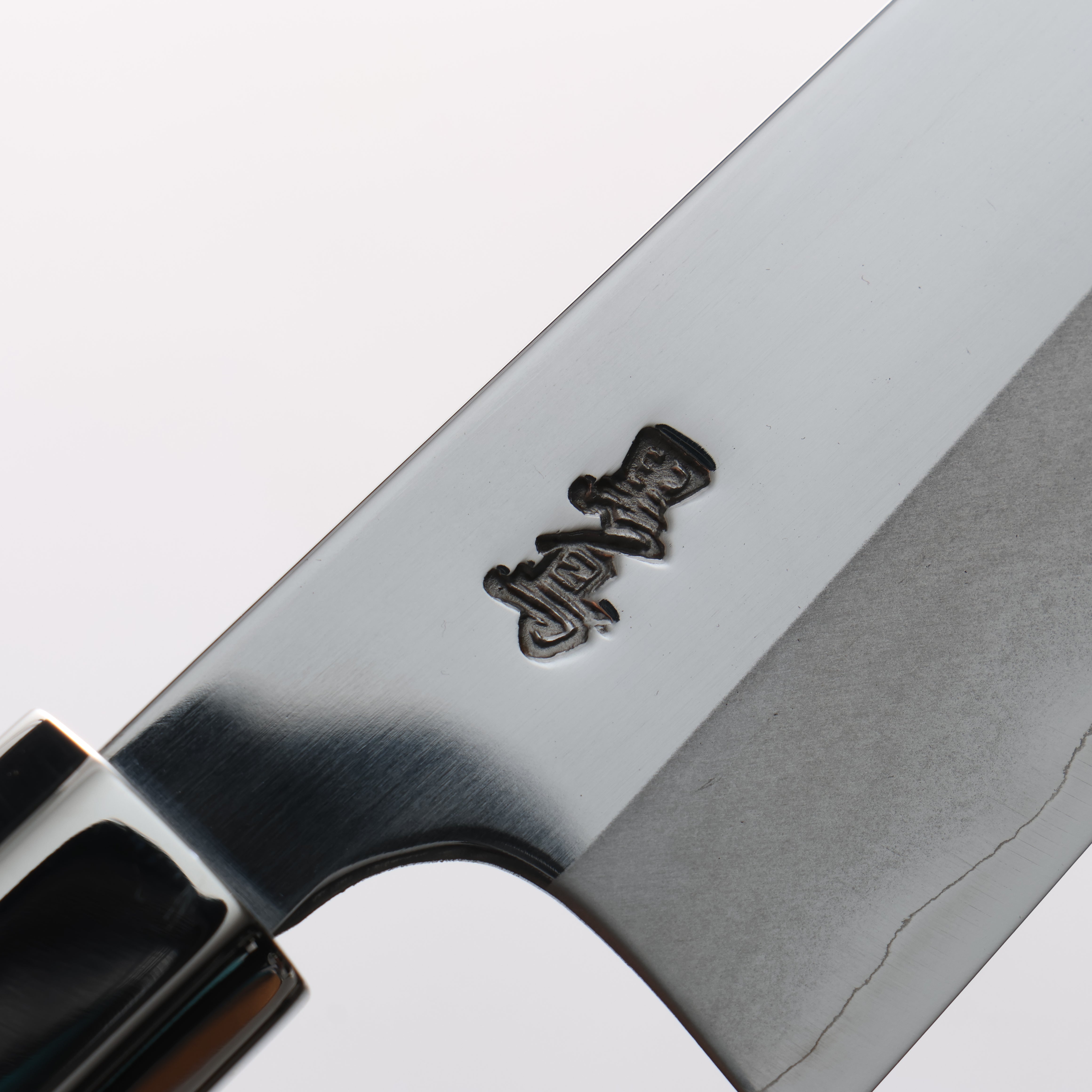 Kurotori Silver Steel No.3 Migaki Finished Western Style 150mm Walnut Handle