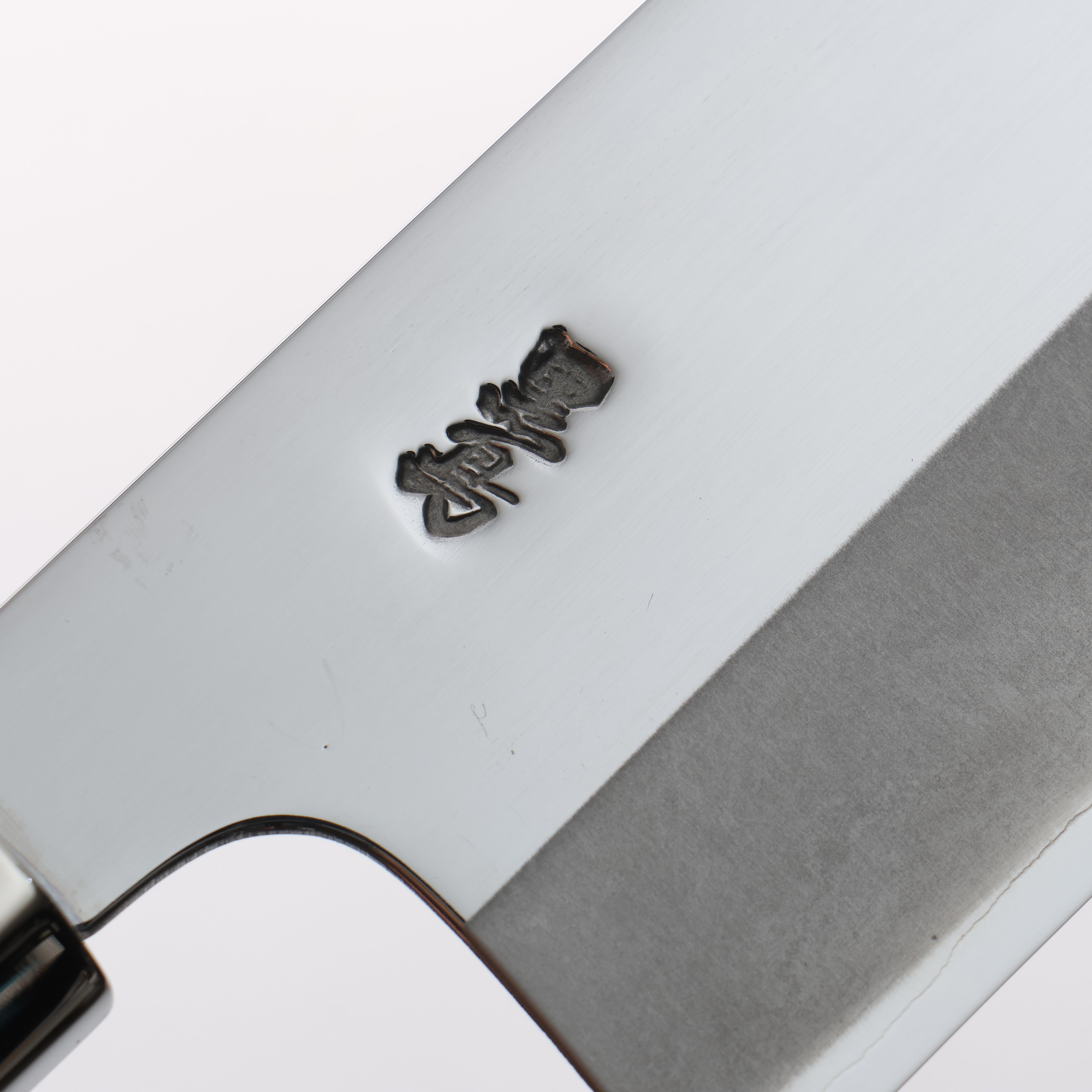 Kurotori Silver Steel No.3 Migaki Finished Nakiri 150mm Walnut Handle