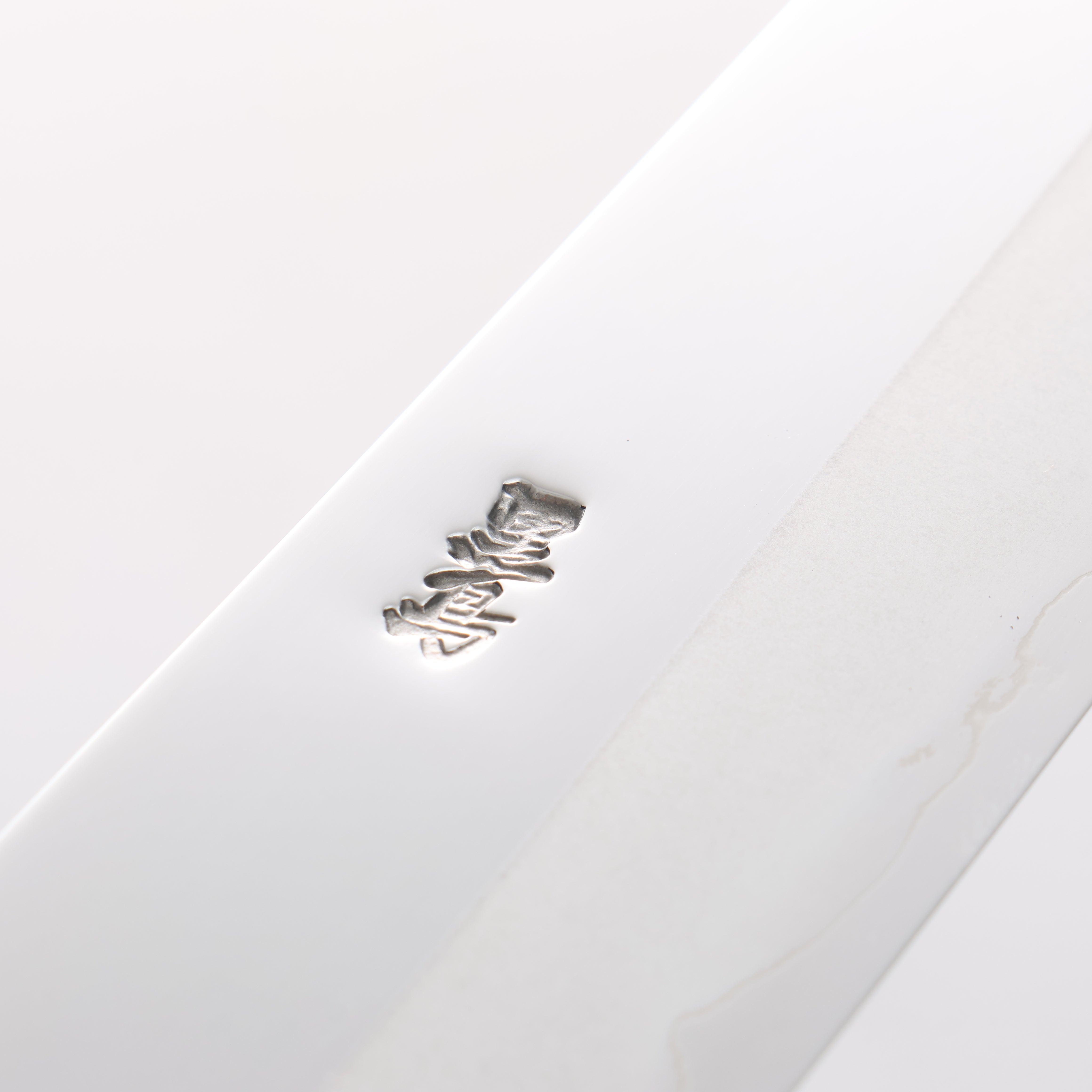 Kurotori Silver Steel No.3 Migaki Finished Yanagiba 270mm Walnut Handle