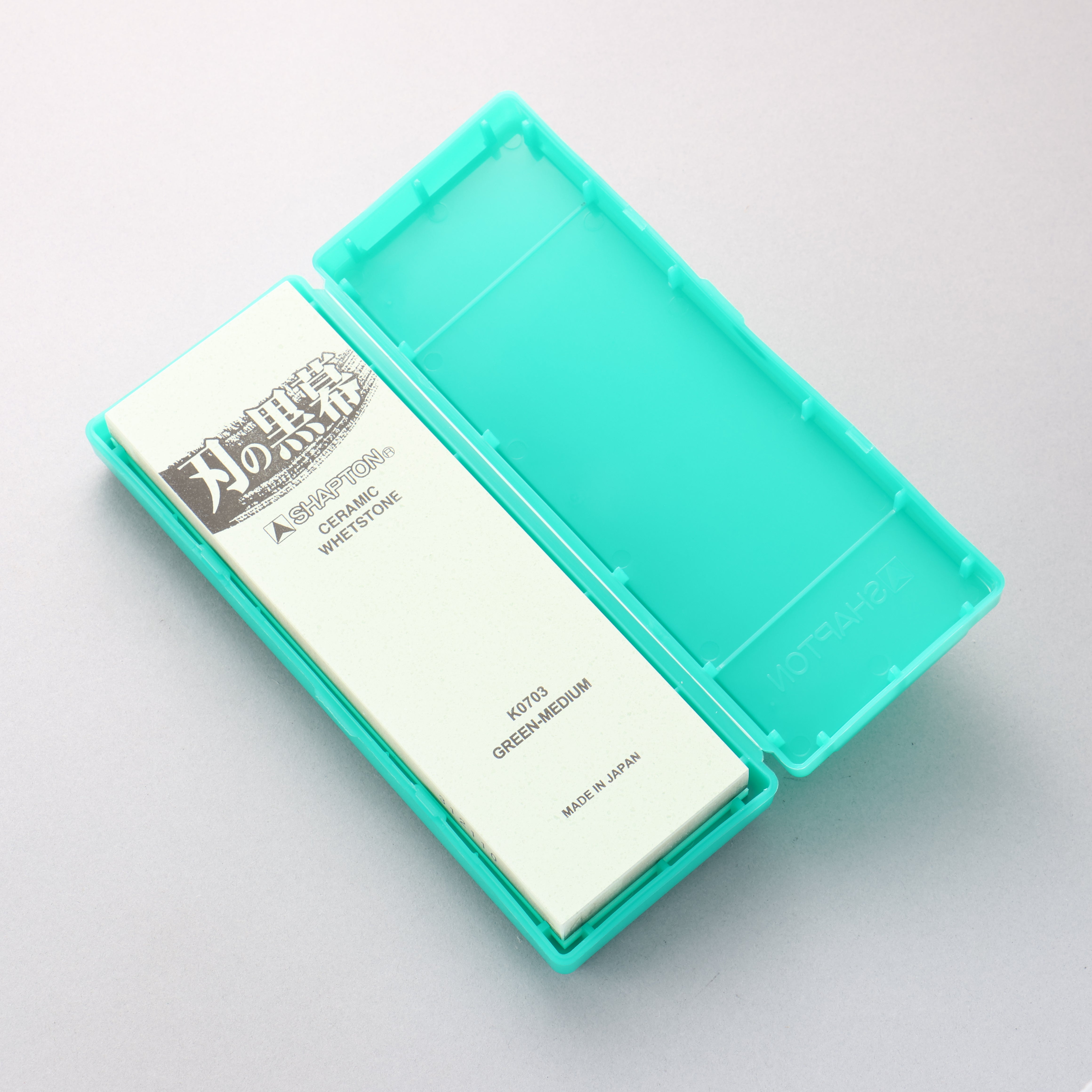 Shapton Kuromaku series Medium Sharpening Stone Green-#2000 - Japanny - Best Japanese Knife