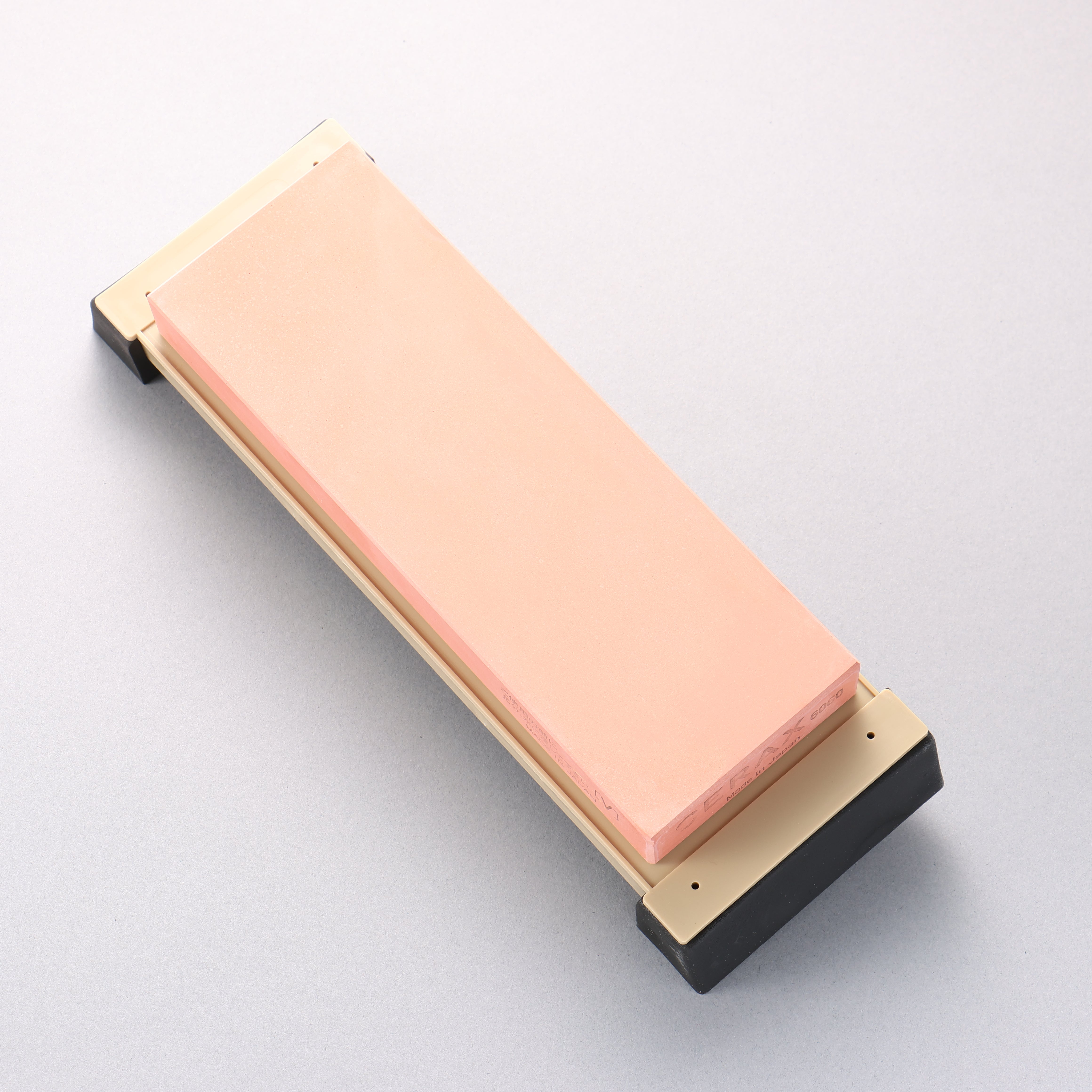 Suehiro CERAX 6060 Ceramic Fine Sharpening Stone with Plastic Base - #6000 - Japanny - Best Japanese Knife
