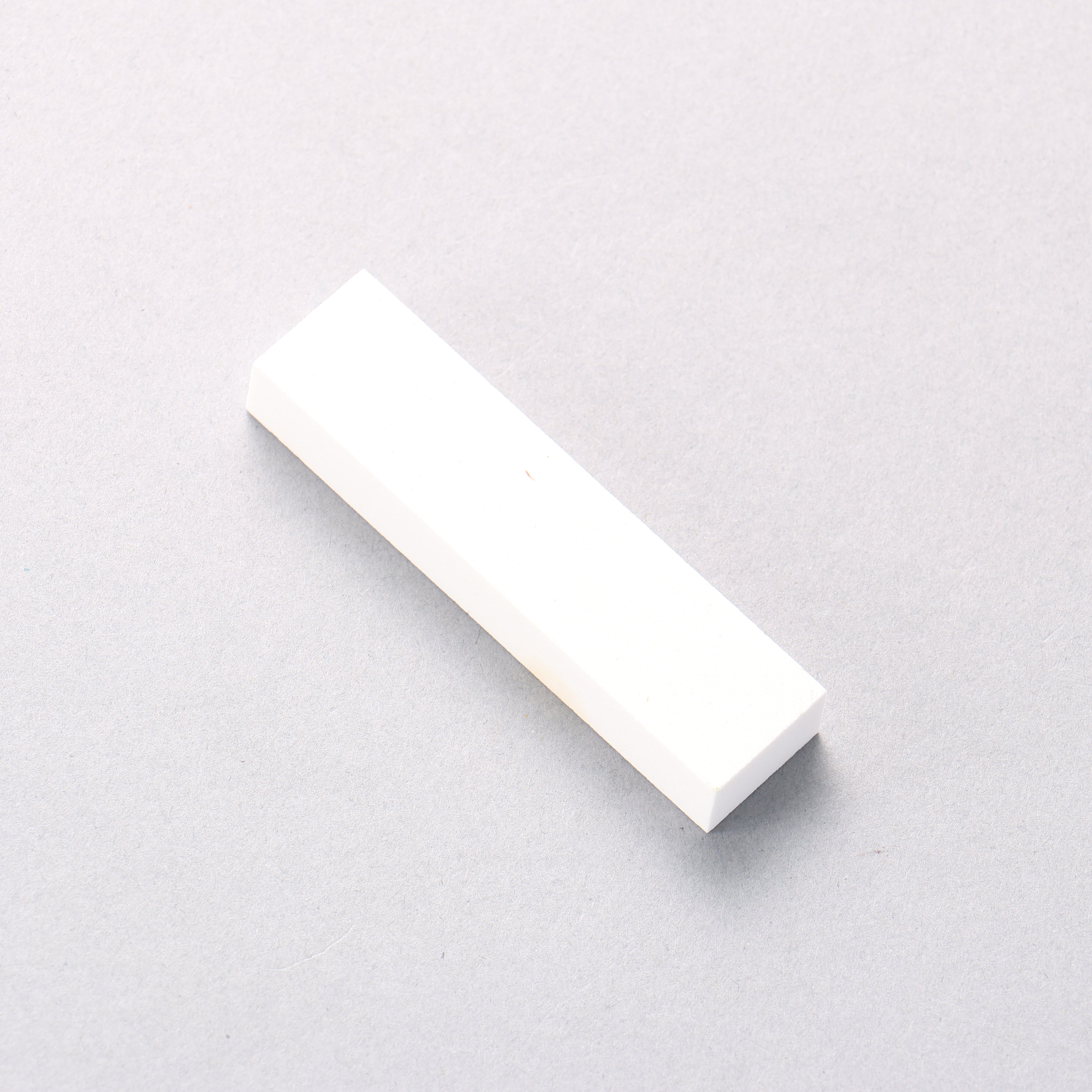 Suehiro CERAX 8080 Ceramic Fine Sharpening Stone with Plastic Base - #8000 - Japanny - Best Japanese Knife