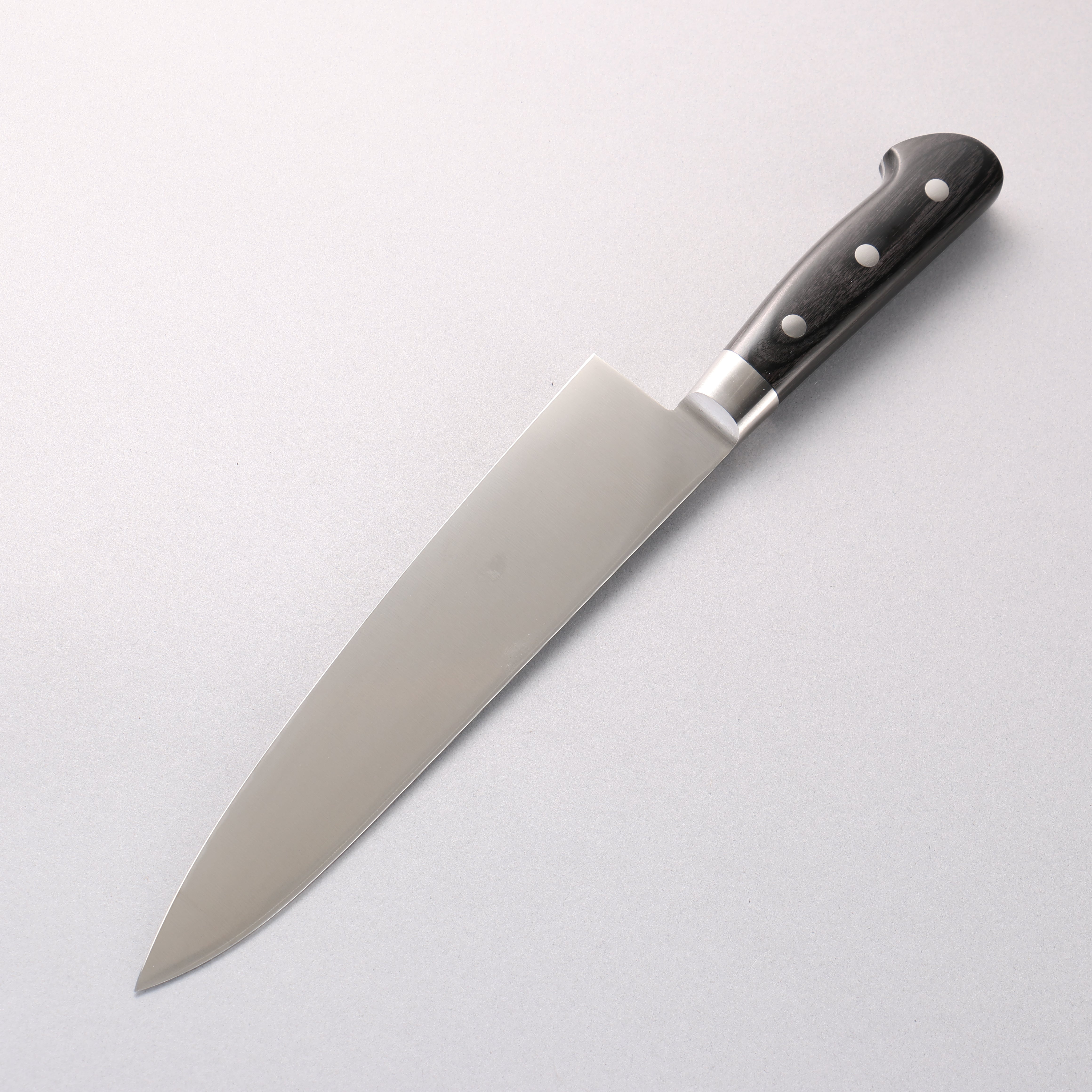 Iseya Molybdenum Gyuto 210 mm, schwarzer Pakkaholzgriff
