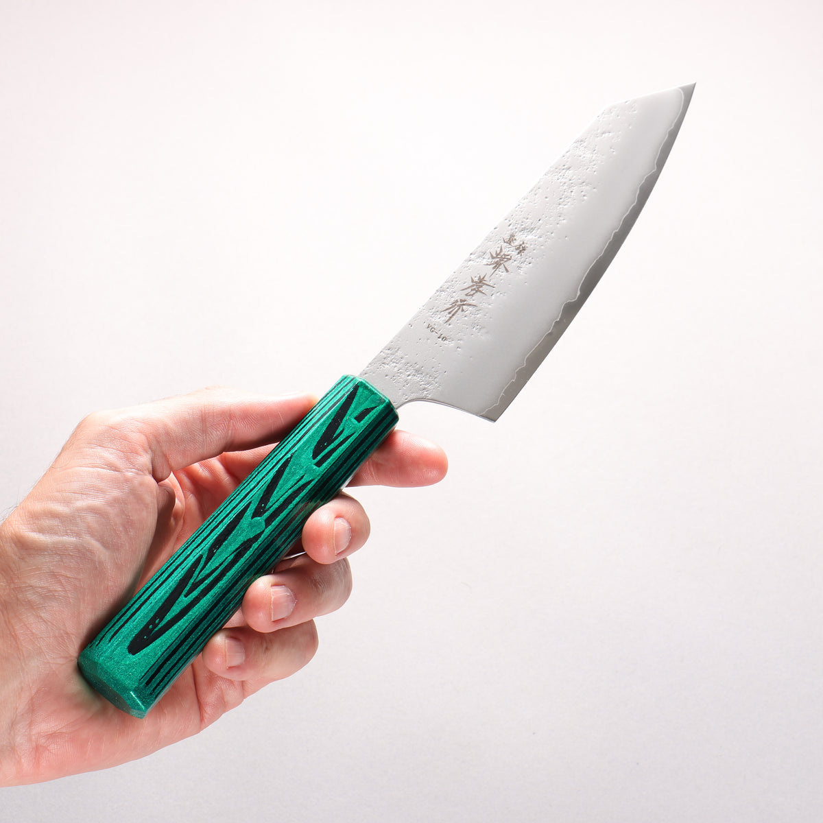 Sakai Takayuki Saikou VG10 Nashiji Kengata Santoku 160mm Brilliant Green Lacquer Color Handle - Japanny - Best Japanese Knife