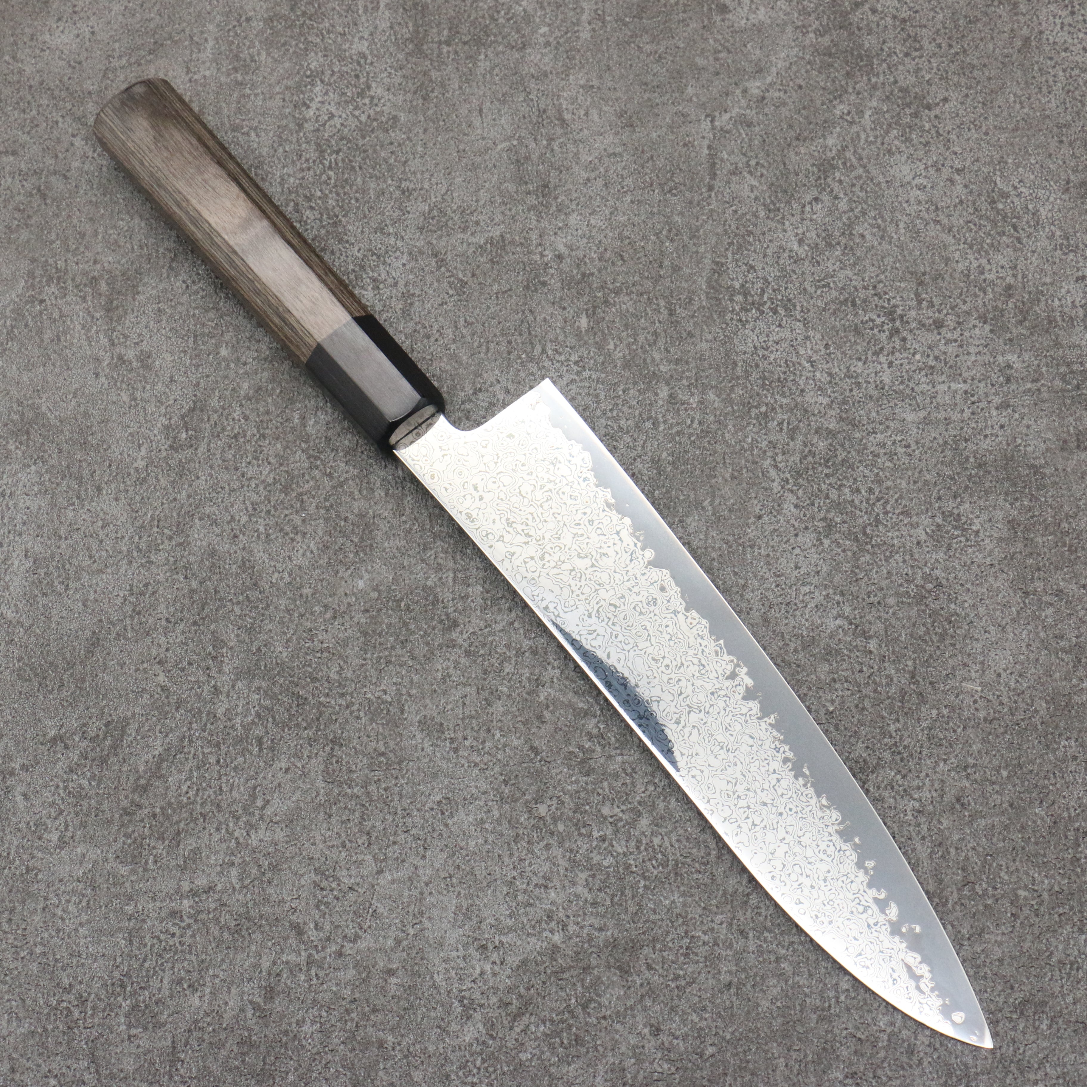 Seisuke VG10 Black Damascus Mirrored Finish Gyuto 210mm Gray Pakka wood Handle - Japanny - Best Japanese Knife