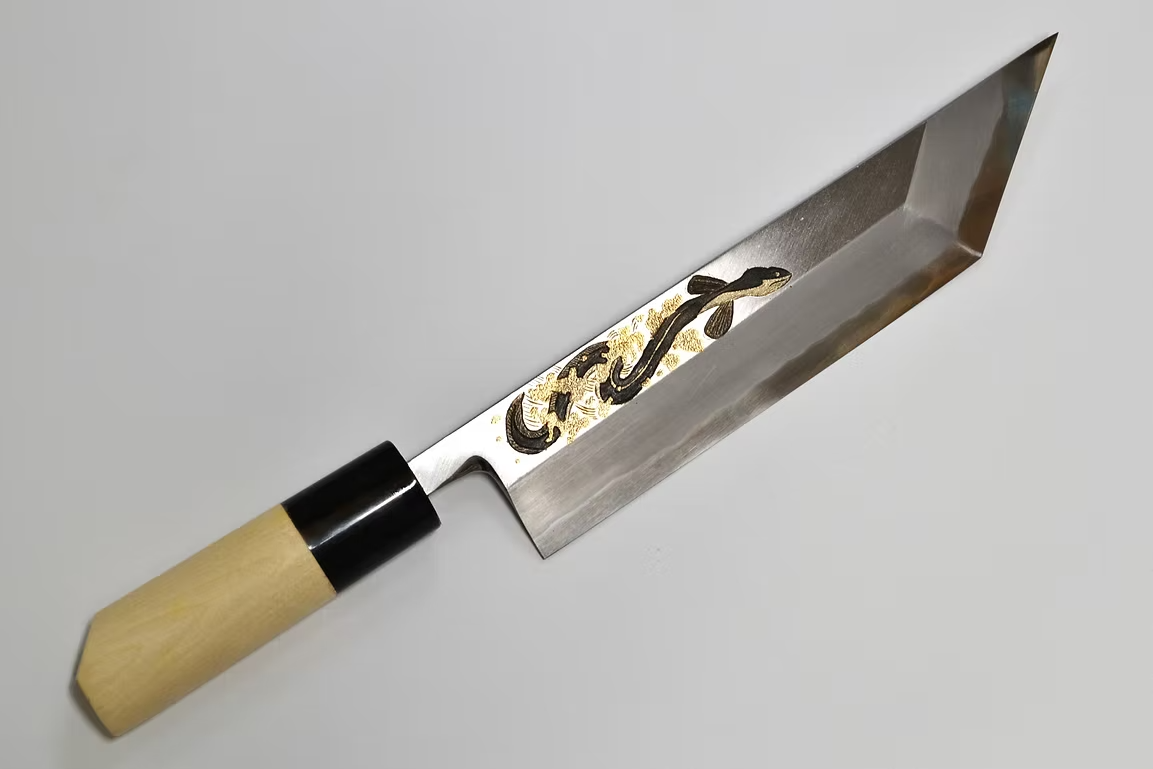 Sakai Takayuki Metal Decorated Engraving by Kubota Eel White Steel No.2 Kasumitogi Eel Knife 210mm Magnolia (Ferrule: Water Buffalo Horn) Handle - Japanny - Best Japanese Knife