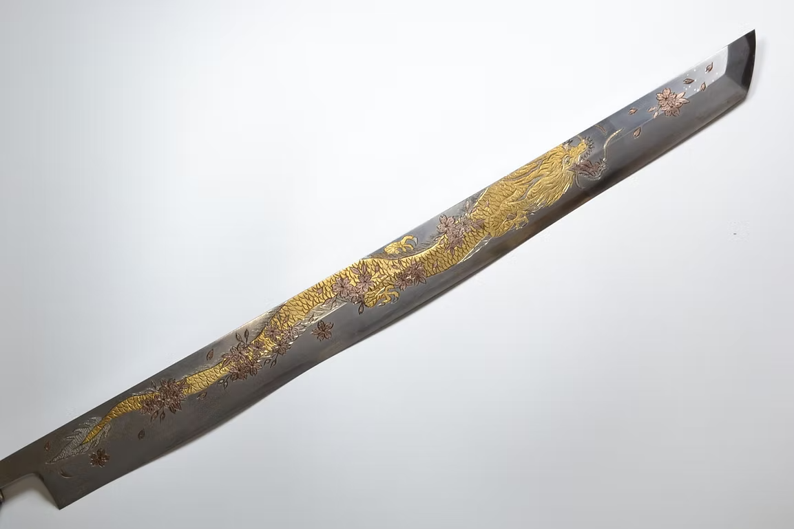 Sakai Takayuki Metal Decorated Engraving by Kubota Shogyō Mujō White Steel No.2 Kasumitogi Tuna 450mm Magnolia (Ferrule: Water Buffalo Horn) Handle - Japanny - Best Japanese Knife