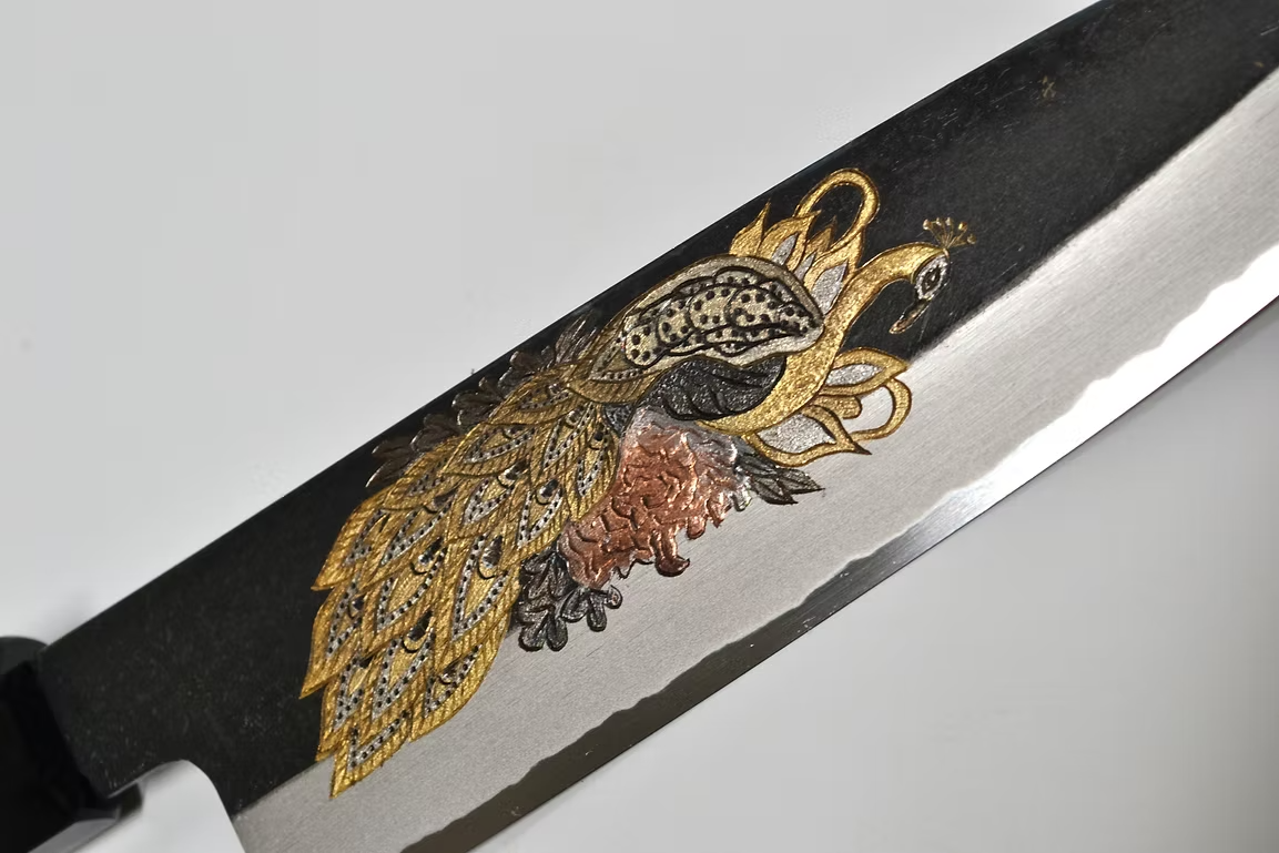 Sakai Takayuki Metal Decorated Engraving by Kubota Peacock White Steel No.2 Black Finished Santoku 180mm Ebony Wood (ferrule: Black Water Buffalo Horn And Silver Ring) Handle - Japanny - Best Japanese Knife