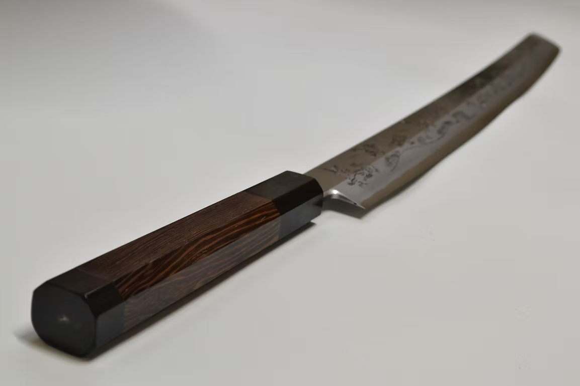 Sakai Takayuki Metal Decorated Engraving by Kubota Chōjū giga Silver Steel No.3 Sakimaru Yanagiba 330mm Wenge (ferrule: Black Buffalo Horn) Handle - Japanny - Best Japanese Knife