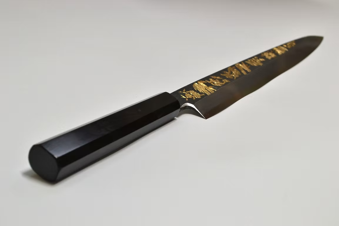 Sakai Takayuki Gold Filled Engraving by Kubota Shou Chiku Bai White Steel No.2 Black Finished Yanagiba 270mm Ebony Wood (ferrule: Black Water Buffalo Horn And Silver Ring) Handle - Japanny - Best Japanese Knife