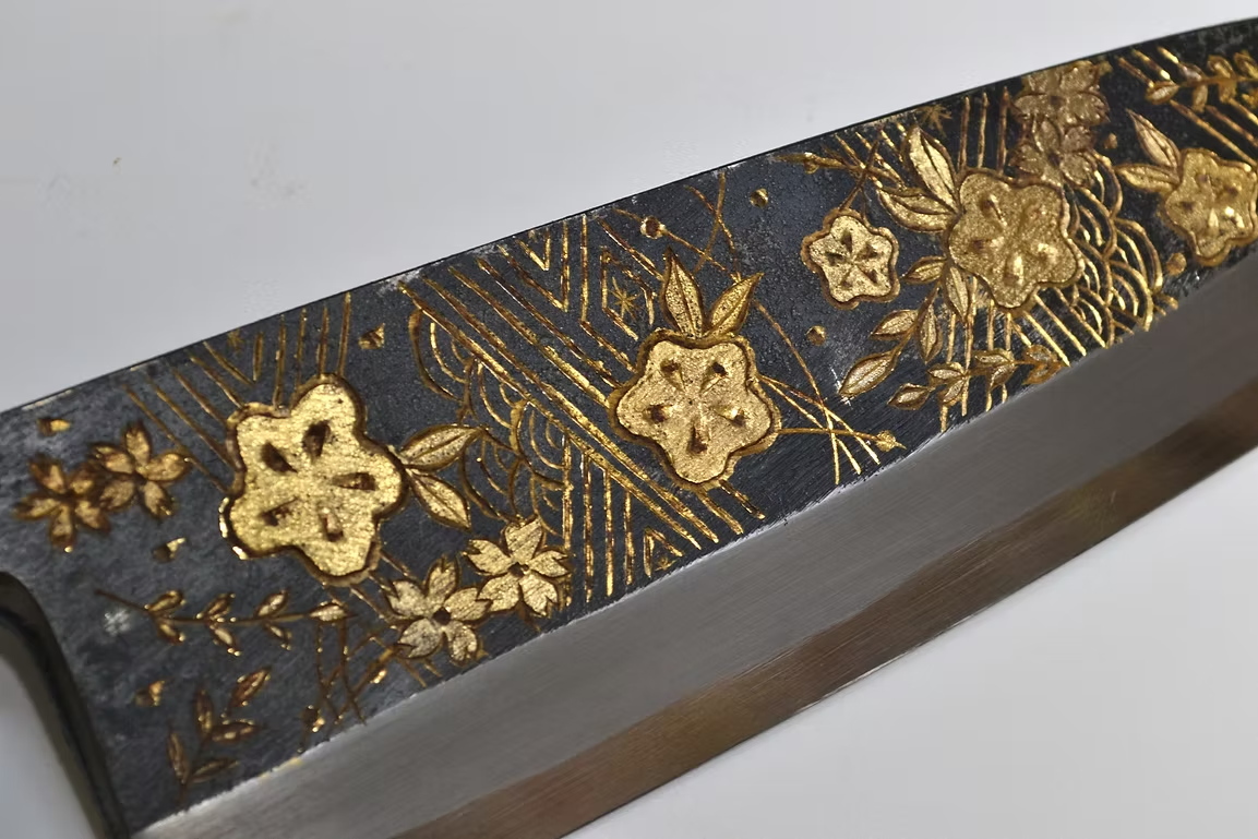 Sakai Takayuki Gold Filled Engraving by Kubota Karyū White Steel No.2 Black Finished Deba 165mm Ebony Wood (ferrule: Black Water Buffalo Horn And Silver Ring) Handle - Japanny - Best Japanese Knife