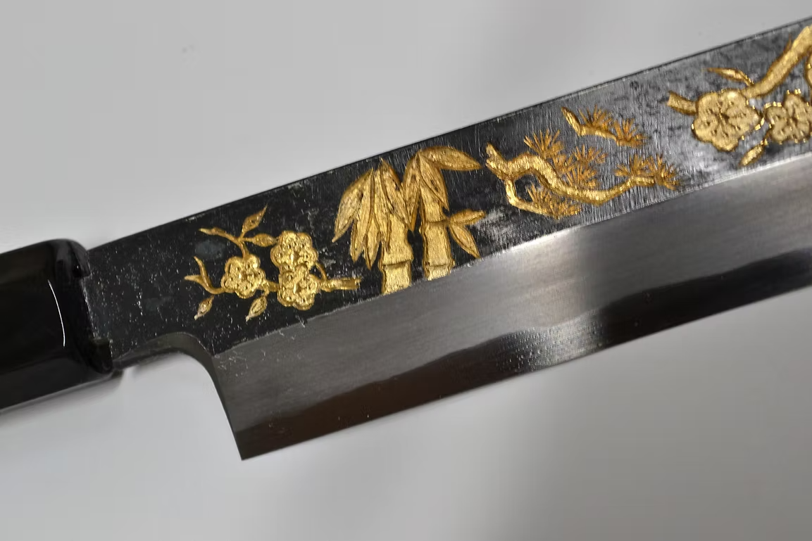 Sakai Takayuki Gold Filled Engraving by Kubota Shou Chiku Bai White Steel No.2 Black Finished Yanagiba 270mm Ebony Wood (ferrule: Black Water Buffalo Horn And Silver Ring) Handle - Japanny - Best Japanese Knife