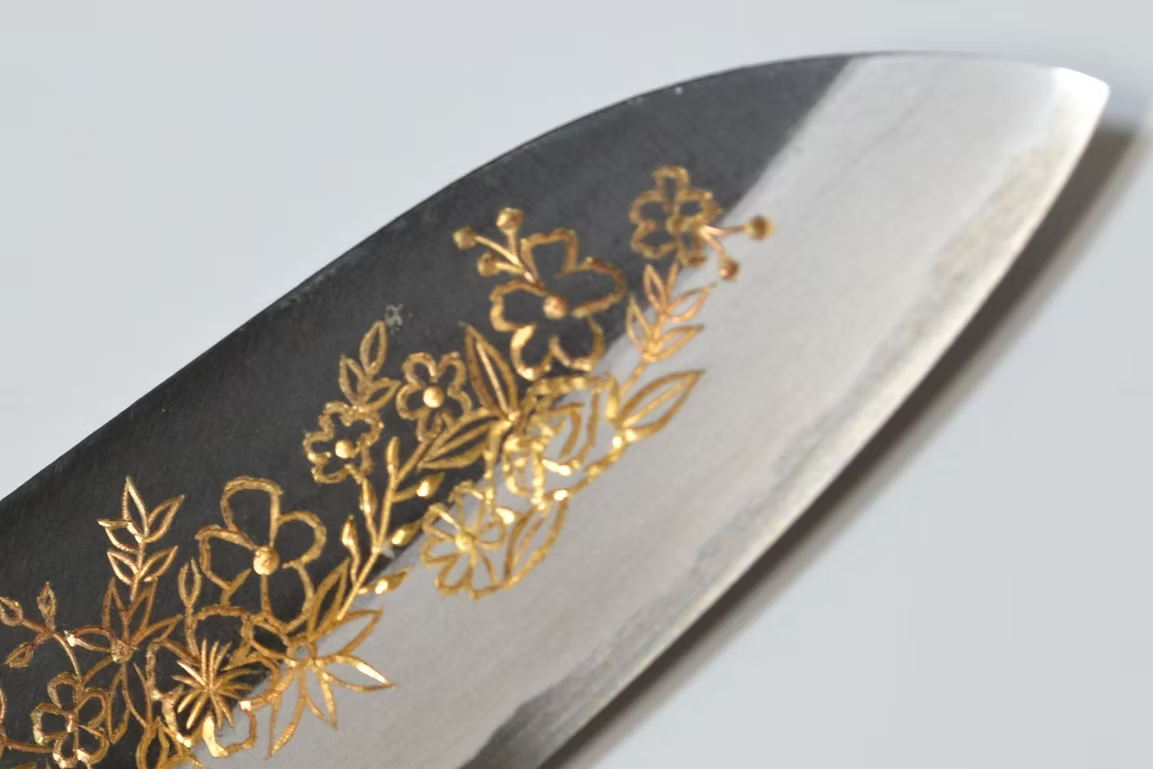 Sakai Takayuki Gold Filled Engraving by Kubota Flower garden White Steel No.2 Black Finished Santoku 180mm Ebony Wood (ferrule: Black Water Buffalo Horn And Silver Ring) Handle - Japanny - Best Japanese Knife