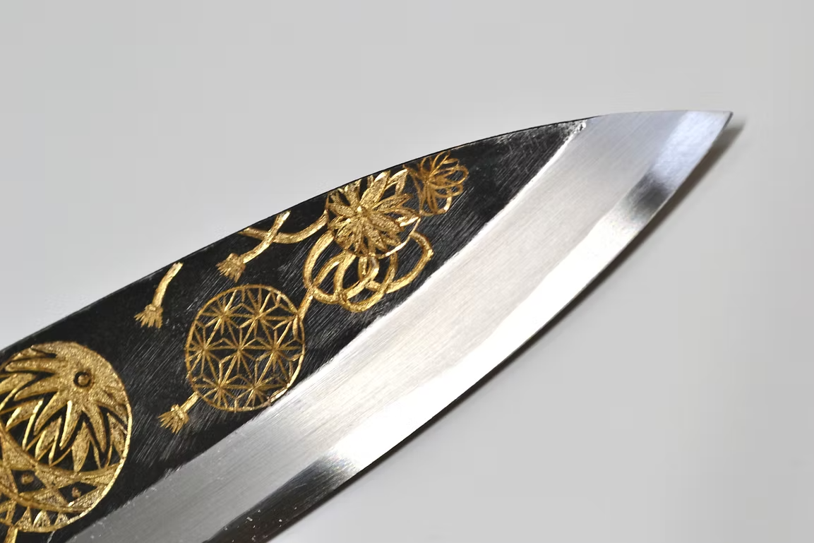 Sakai Takayuki Gold Filled Engraving by Kubota Temari White Steel No.2 Black Finished Deba 165mm Ebony Wood (ferrule: Black Water Buffalo Horn And Silver Ring) Handle - Japanny - Best Japanese Knife