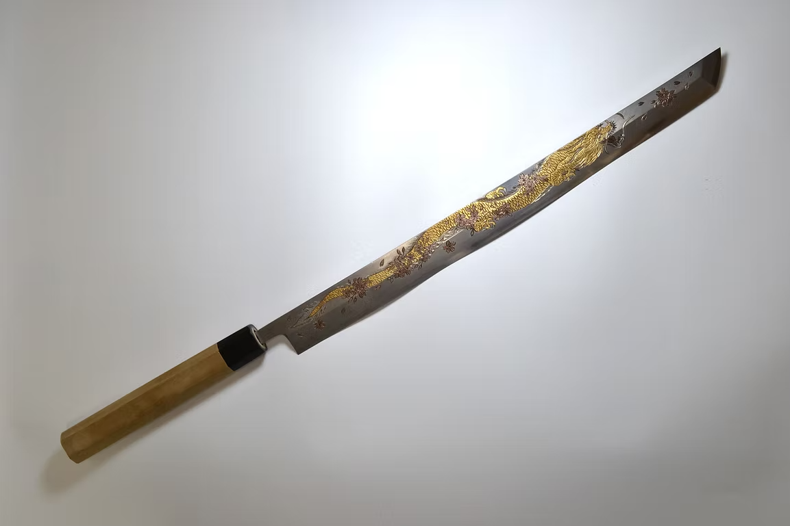 Sakai Takayuki Metal Decorated Engraving by Kubota Shogyō Mujō White Steel No.2 Kasumitogi Tuna 450mm Magnolia (Ferrule: Water Buffalo Horn) Handle - Japanny - Best Japanese Knife