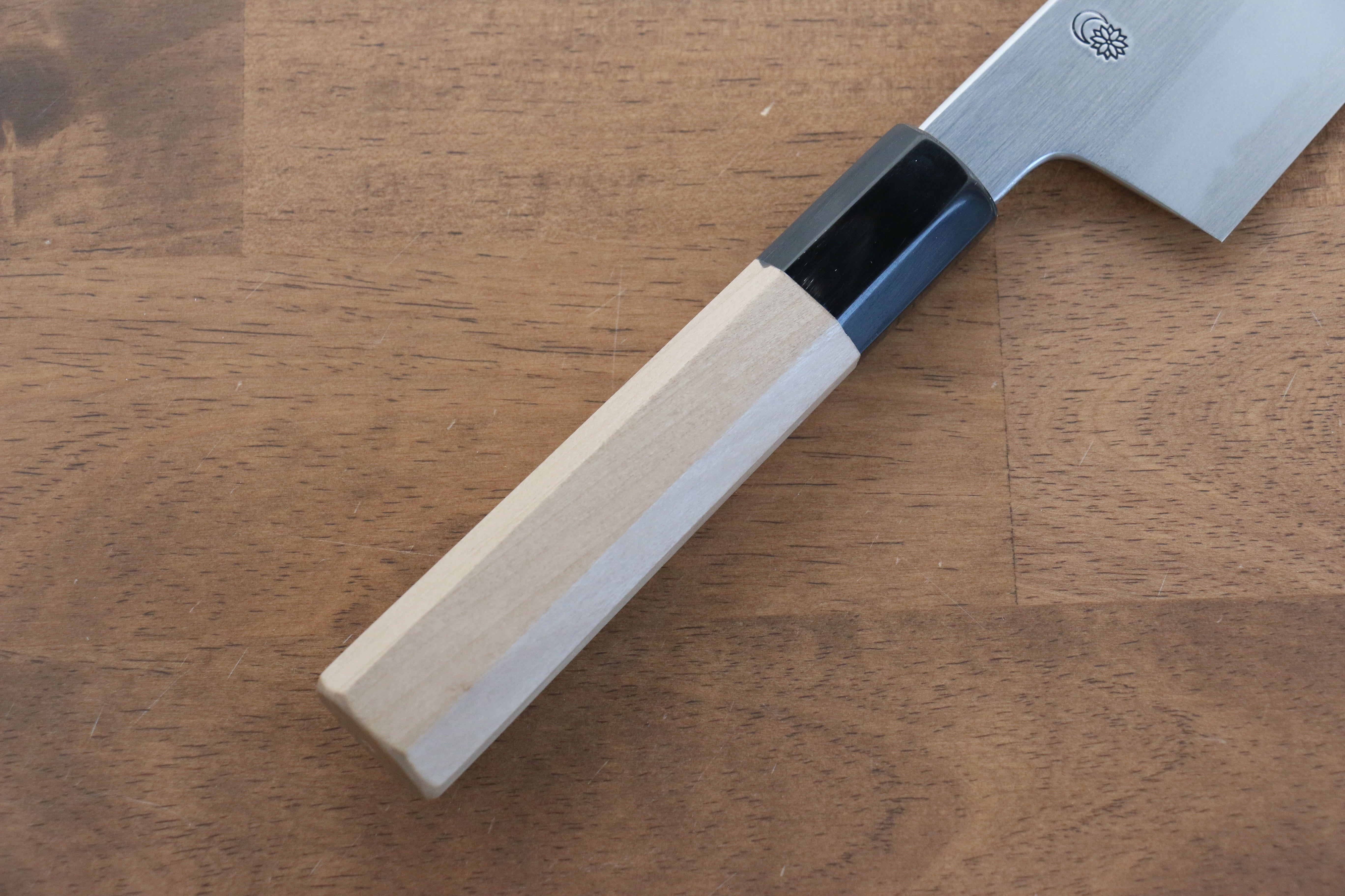 Kikuzuki White Steel No.2 Kasumitogi Gyuto 240mm Magnolia Handle - Japanny - Best Japanese Knife