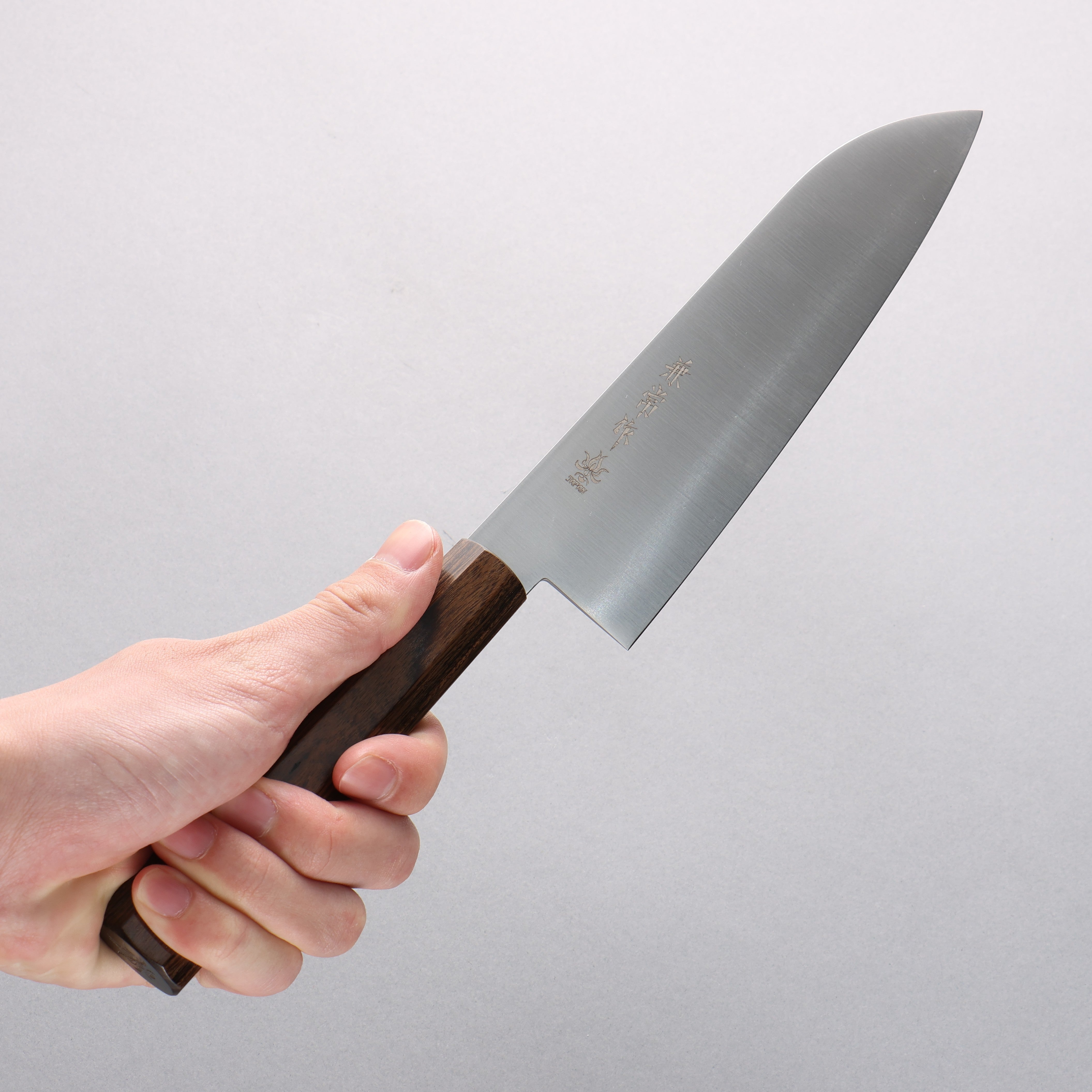 Kanetsune Ichizu VG10 Santoku 180mm Brown Pakka wood Handle - Japanny - Best Japanese Knife