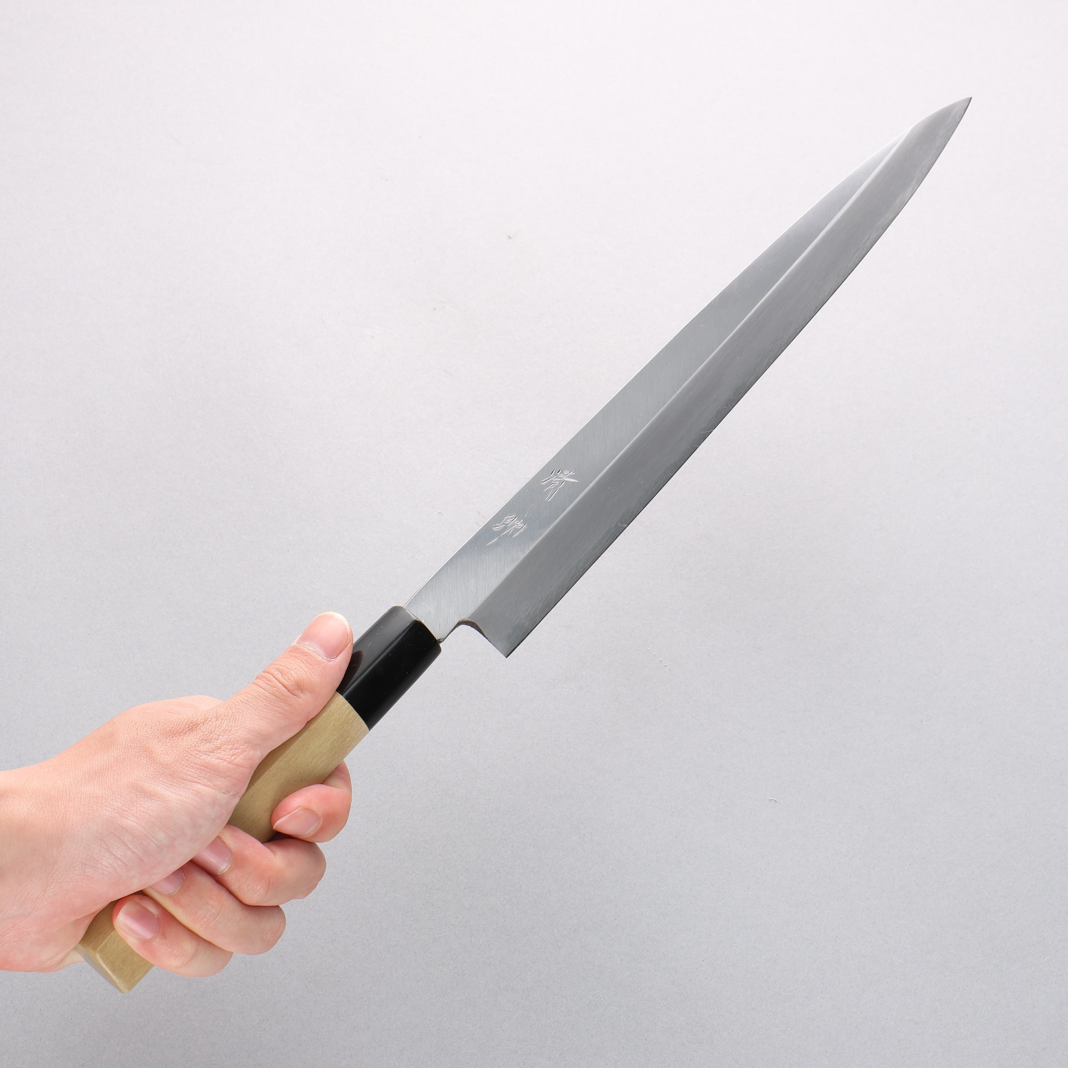 Seisuke White Steel No.2 Kasumitogi Yanagiba Magnolia Handle - Japanny - Best Japanese Knife