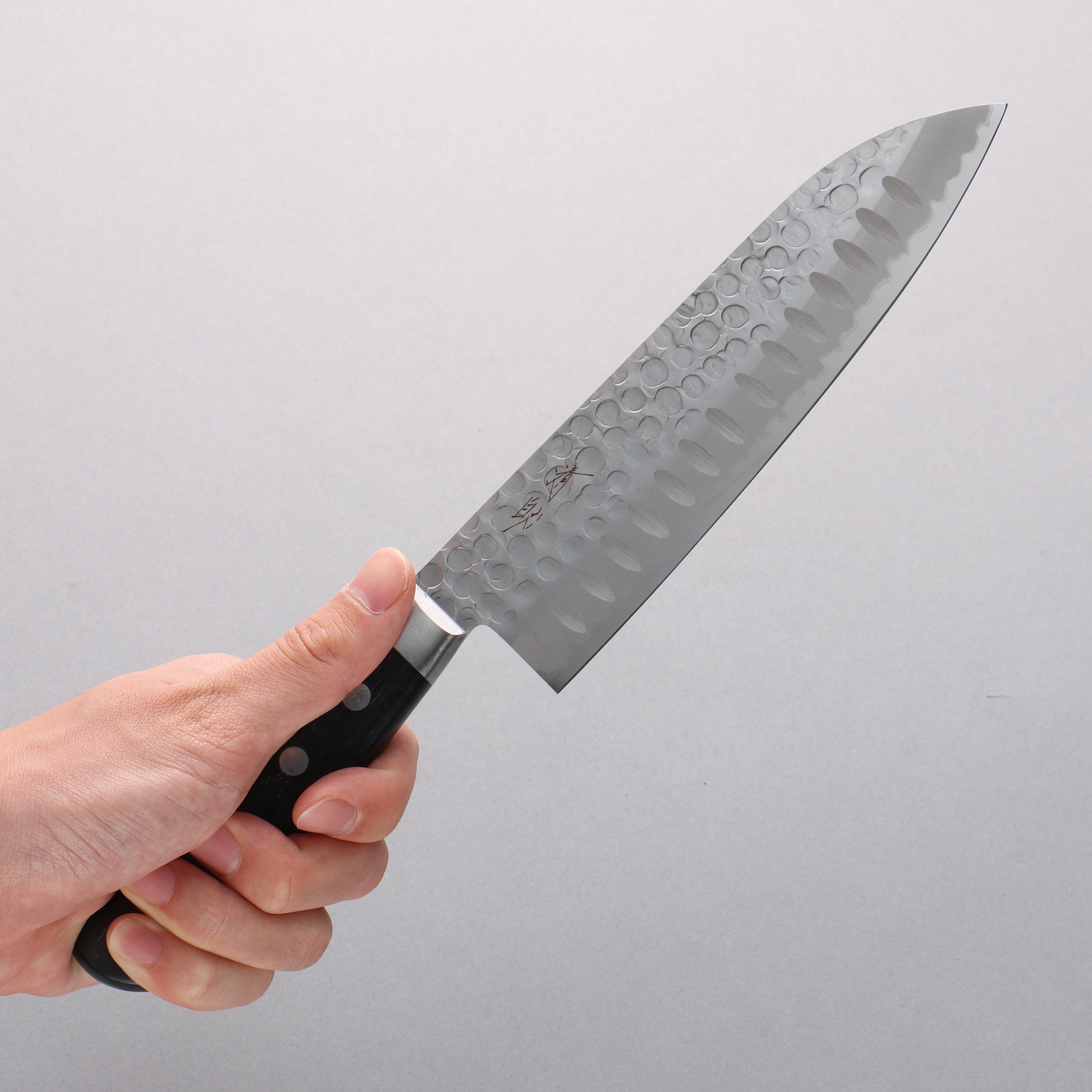 Seisuke Blue Steel Hammered Ribbed Santoku 180mm Black Pakka wood Handle - Japanny - Best Japanese Knife
