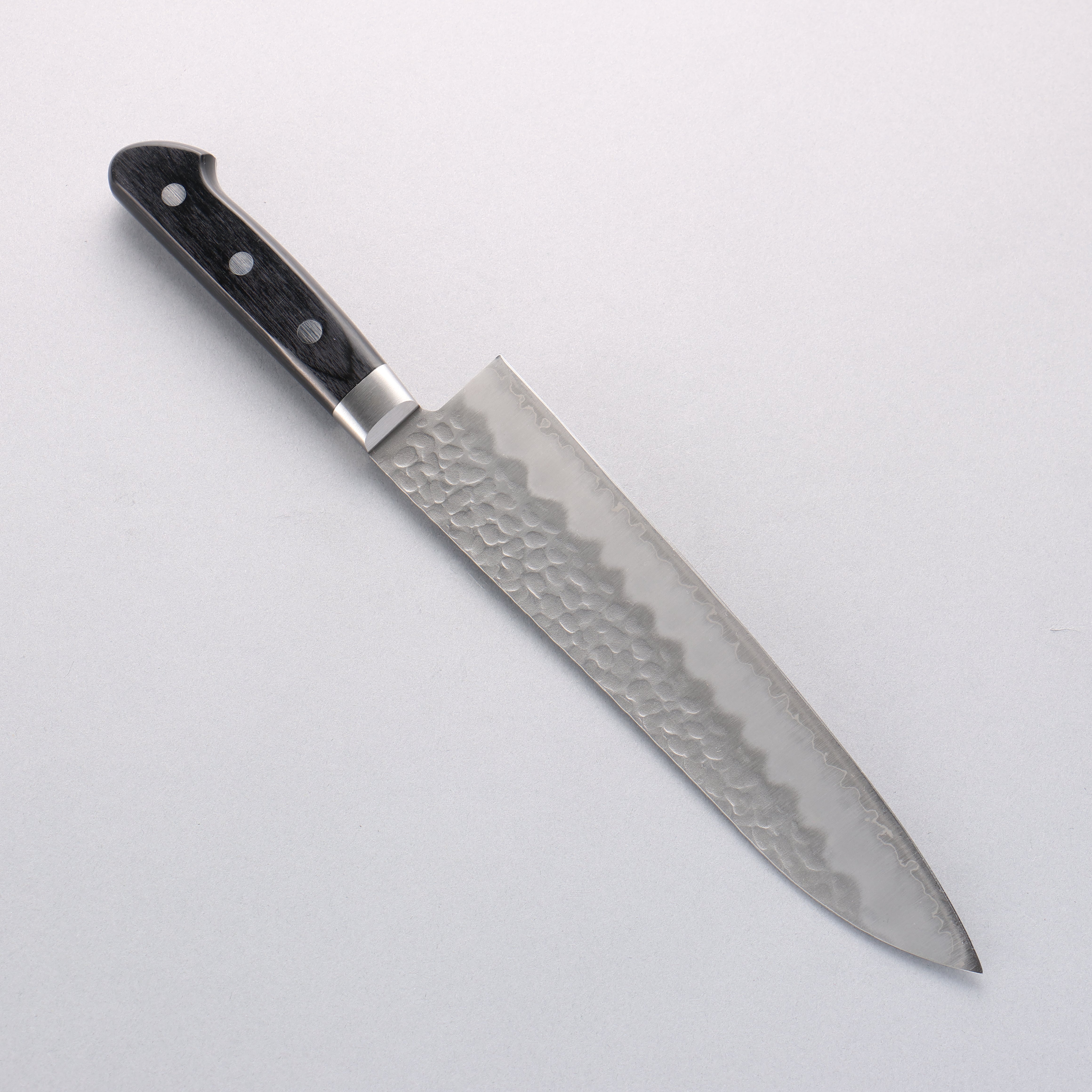 Seisuke AUS8 Hammered Gyuto 210mm Black Pakka wood Handle - Japanny - Best Japanese Knife