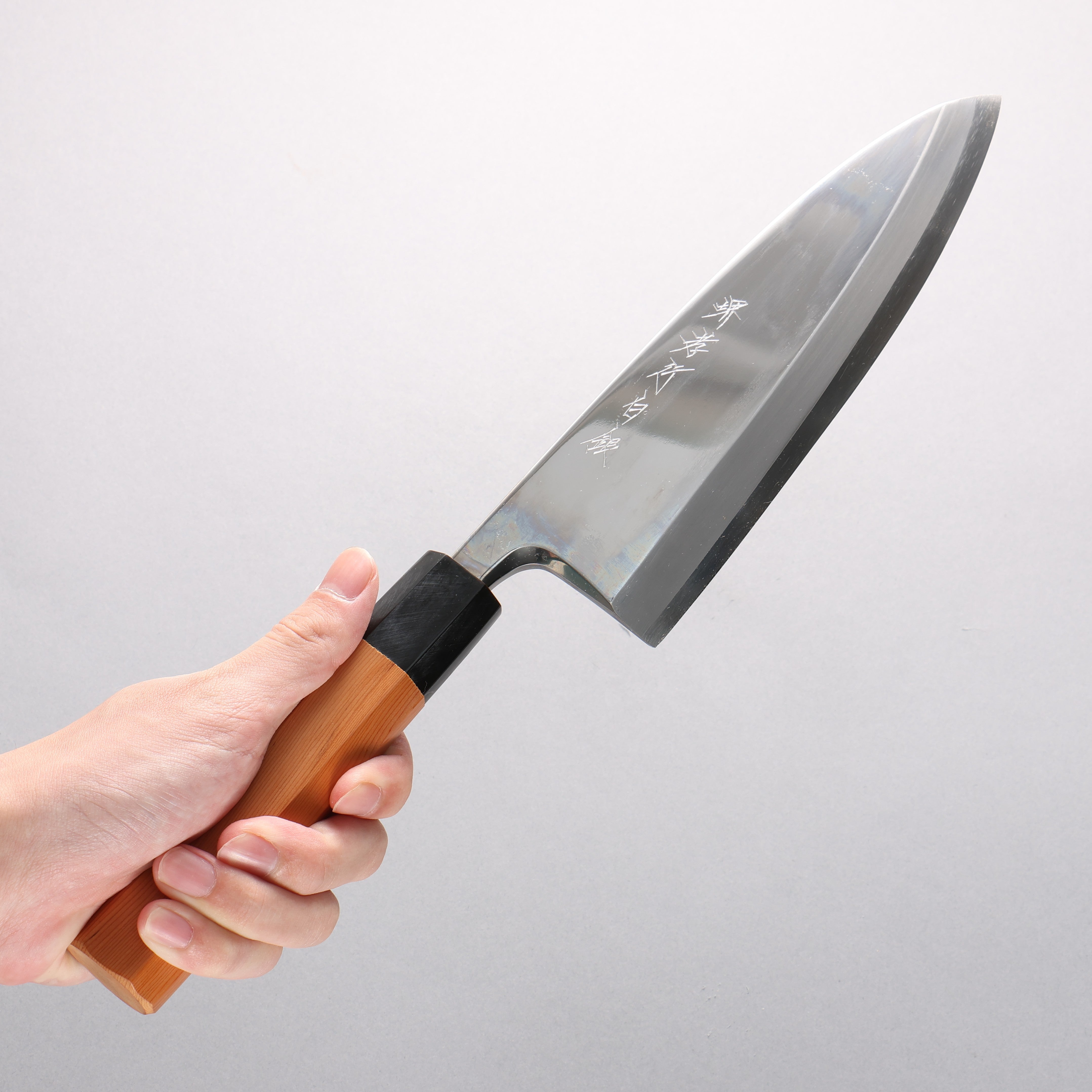 Sakai Takayuki Hakugin INOX Mirrored Finish Deba 210mm Yew tree Handle - Japanny - Best Japanese Knife