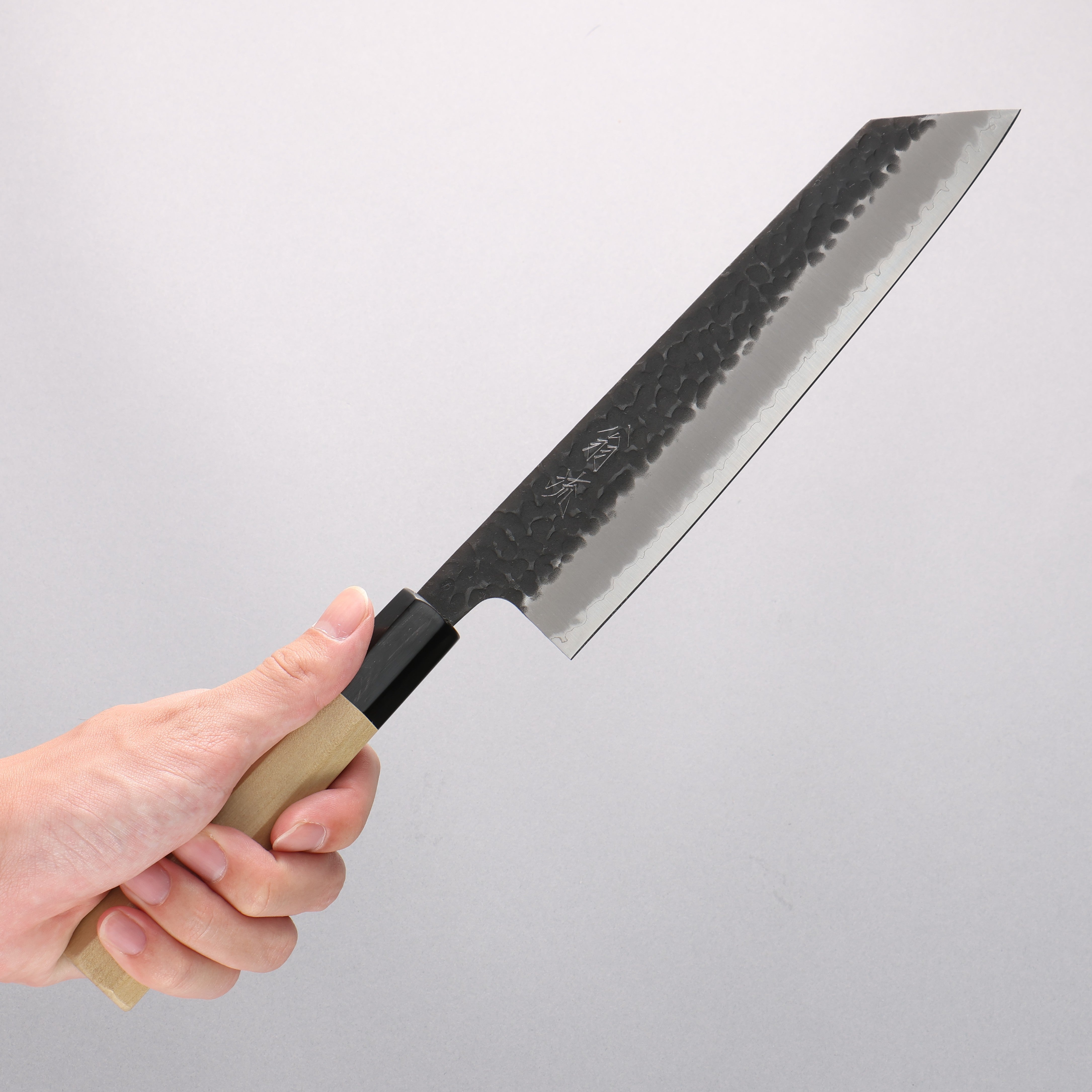 Oul Blue Super Hammered Black Finished Kiritsuke Gyuto 210mm Magnolia Handle - Japanny - Best Japanese Knife