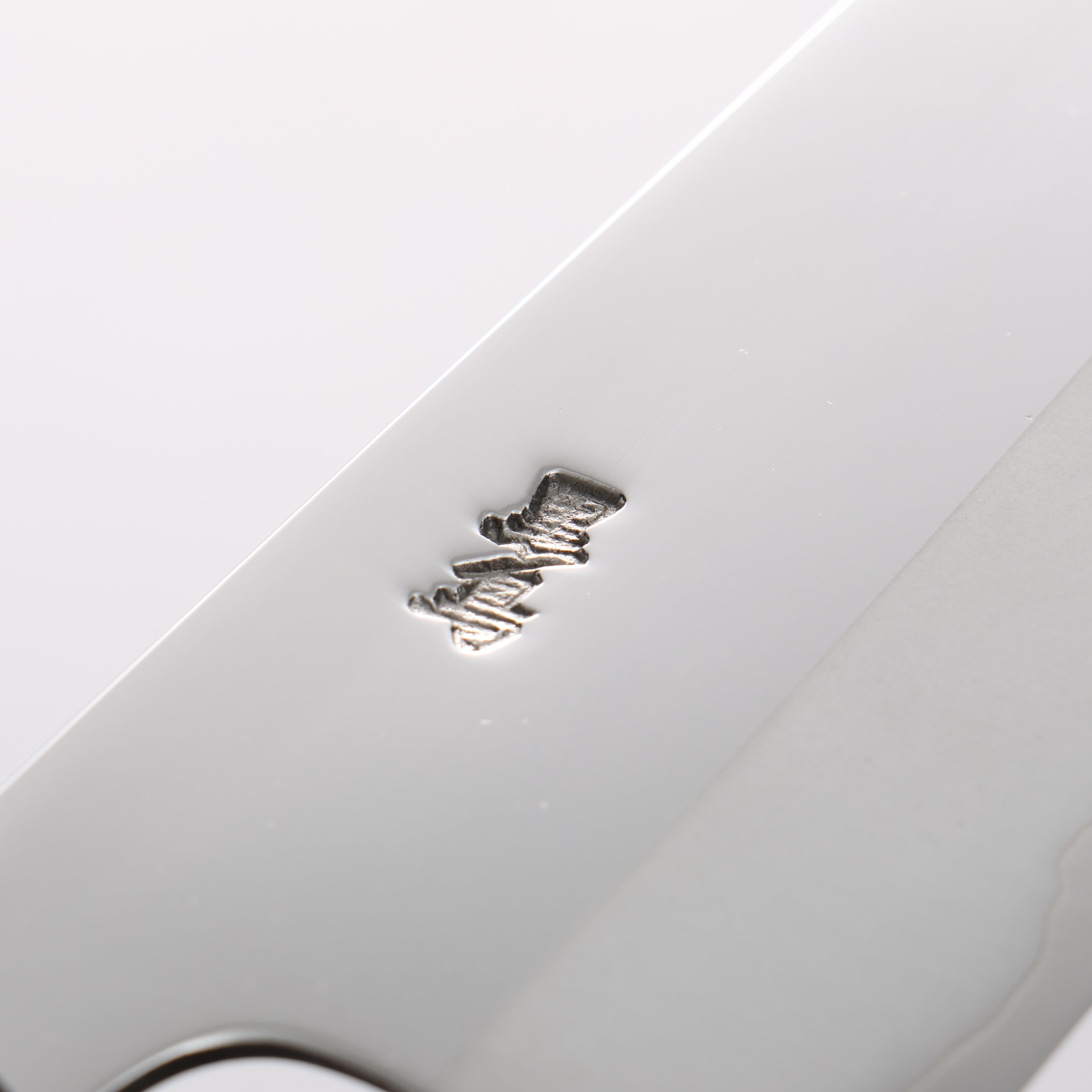 Kurotori Silver Steel No.3 Migaki Finished Funayuki 180mm Walnut Handle - Japanny - Best Japanese Knife