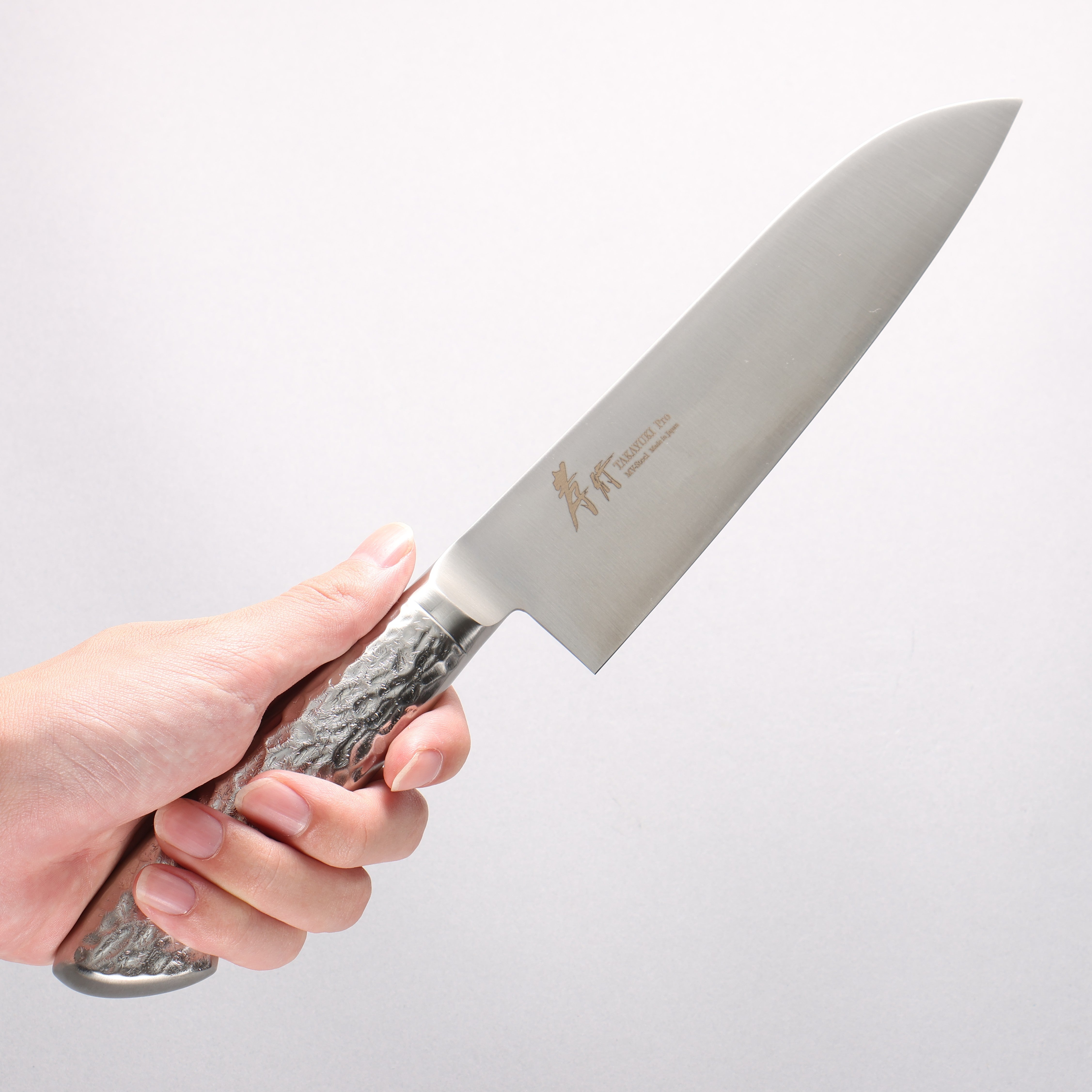 Sakai Takayuki INOX PRO Molybdenum Santoku 180mm - Japanny - Best Japanese Knife