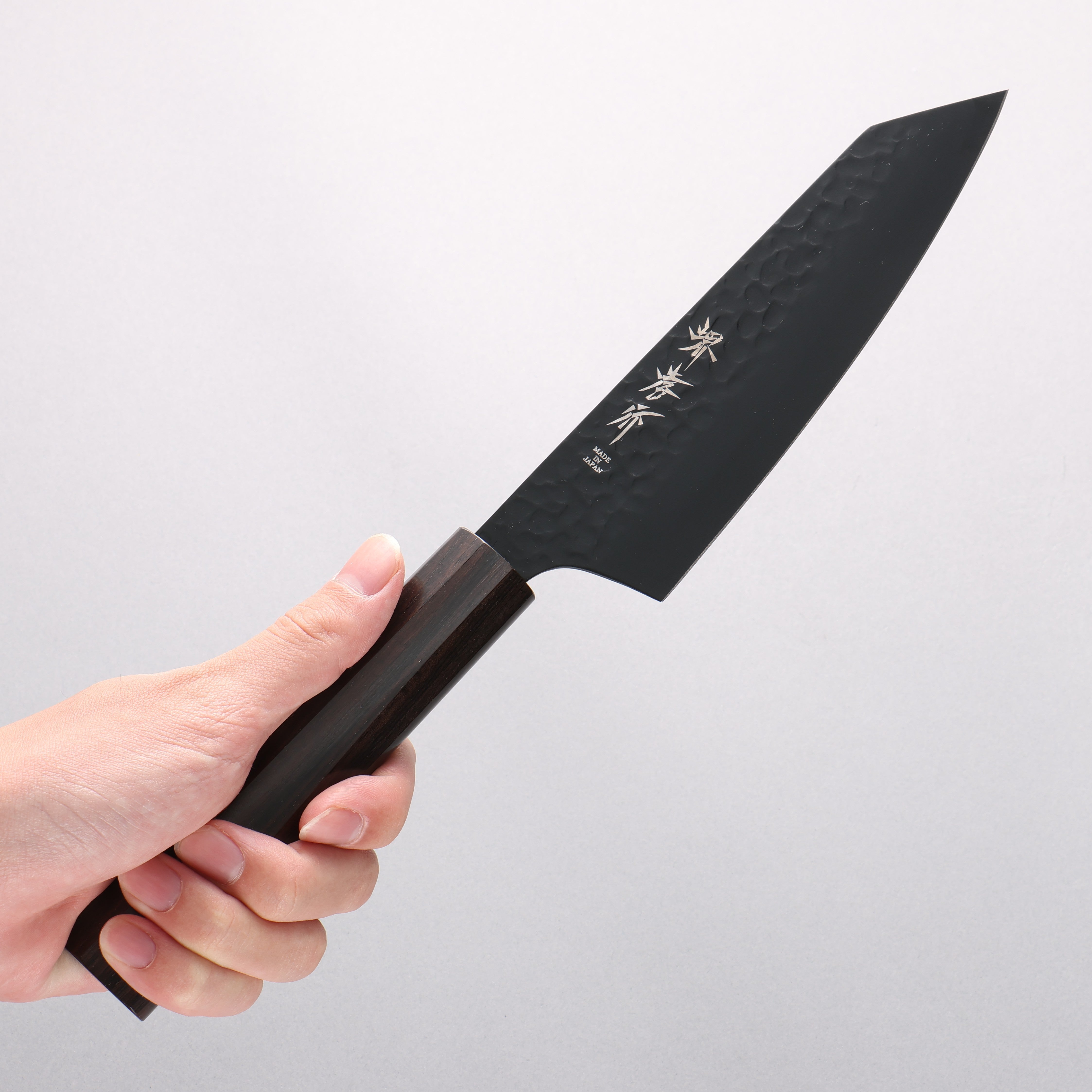 Sakai Takayuki Kurokage VG10 Kiritsuke Santoku 160mm Ebony(6 sided teardrop) Handle - Japanny - Best Japanese Knife