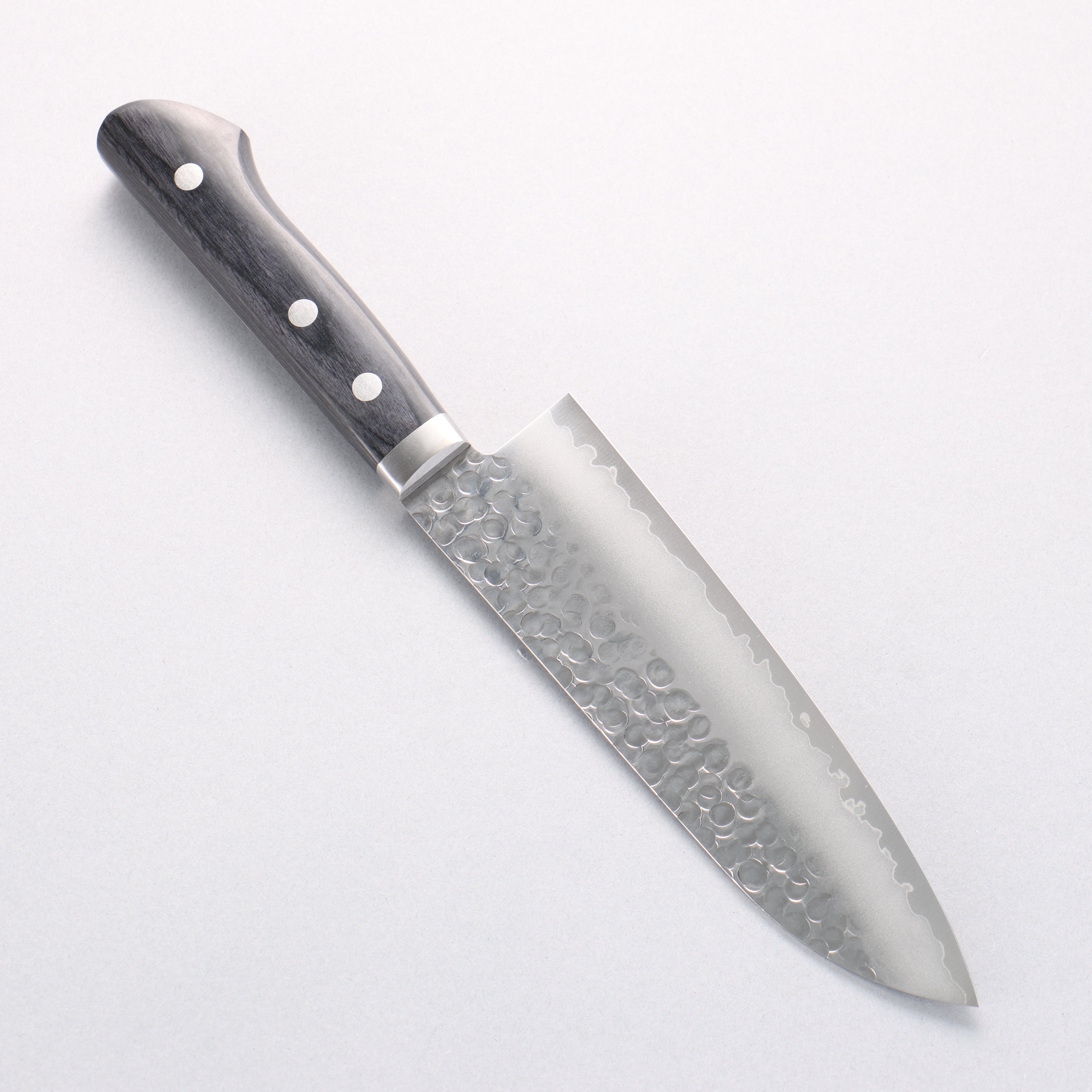 Seisuke VG1 Hammered Migaki Finished Santoku 165mm Black Pakka wood Handle - Japanny - Best Japanese Knife