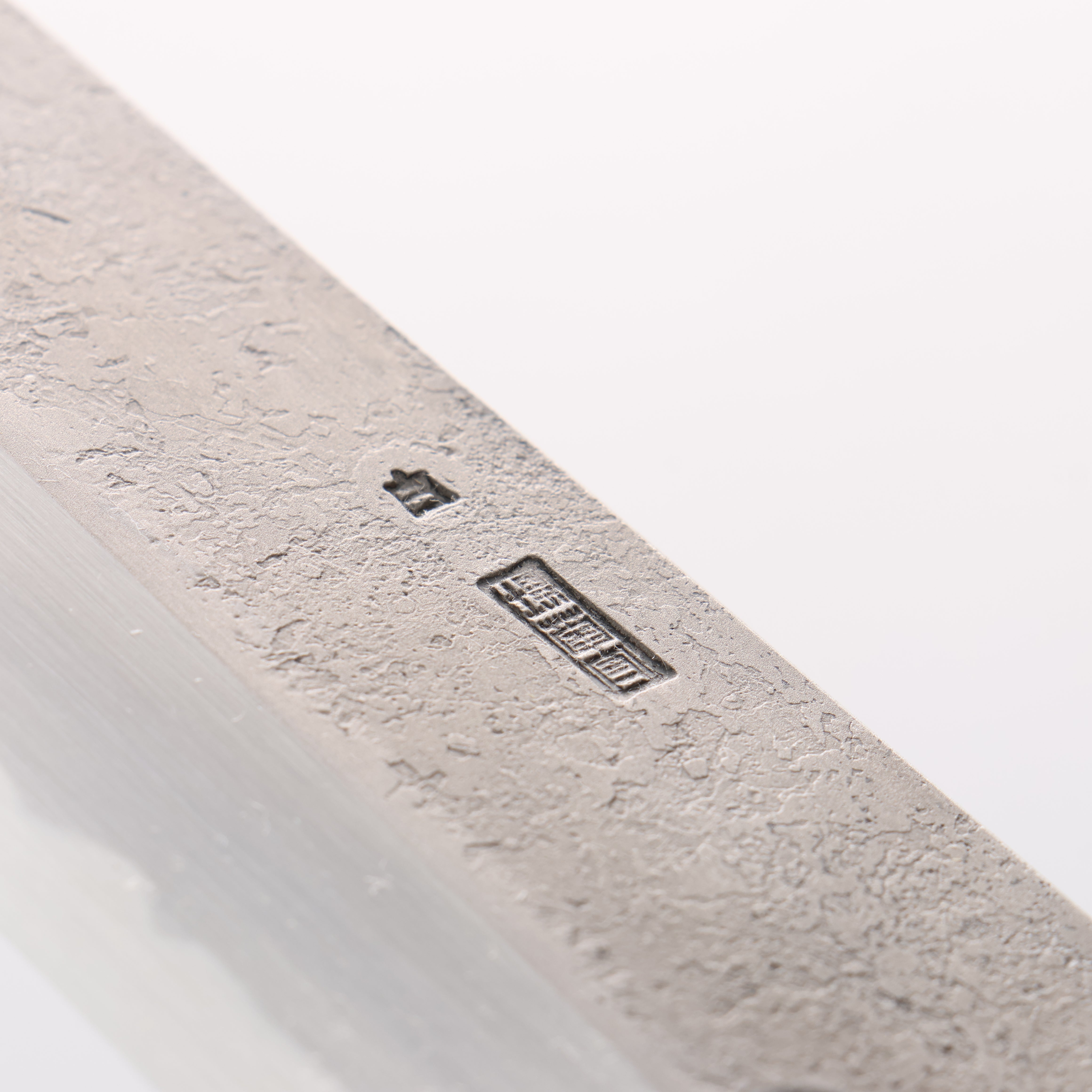 Kikuzuki White Steel No.2 Nashiji Kiritsuke Gyuto 240mm Magnolia Handle - Japanny - Best Japanese Knife