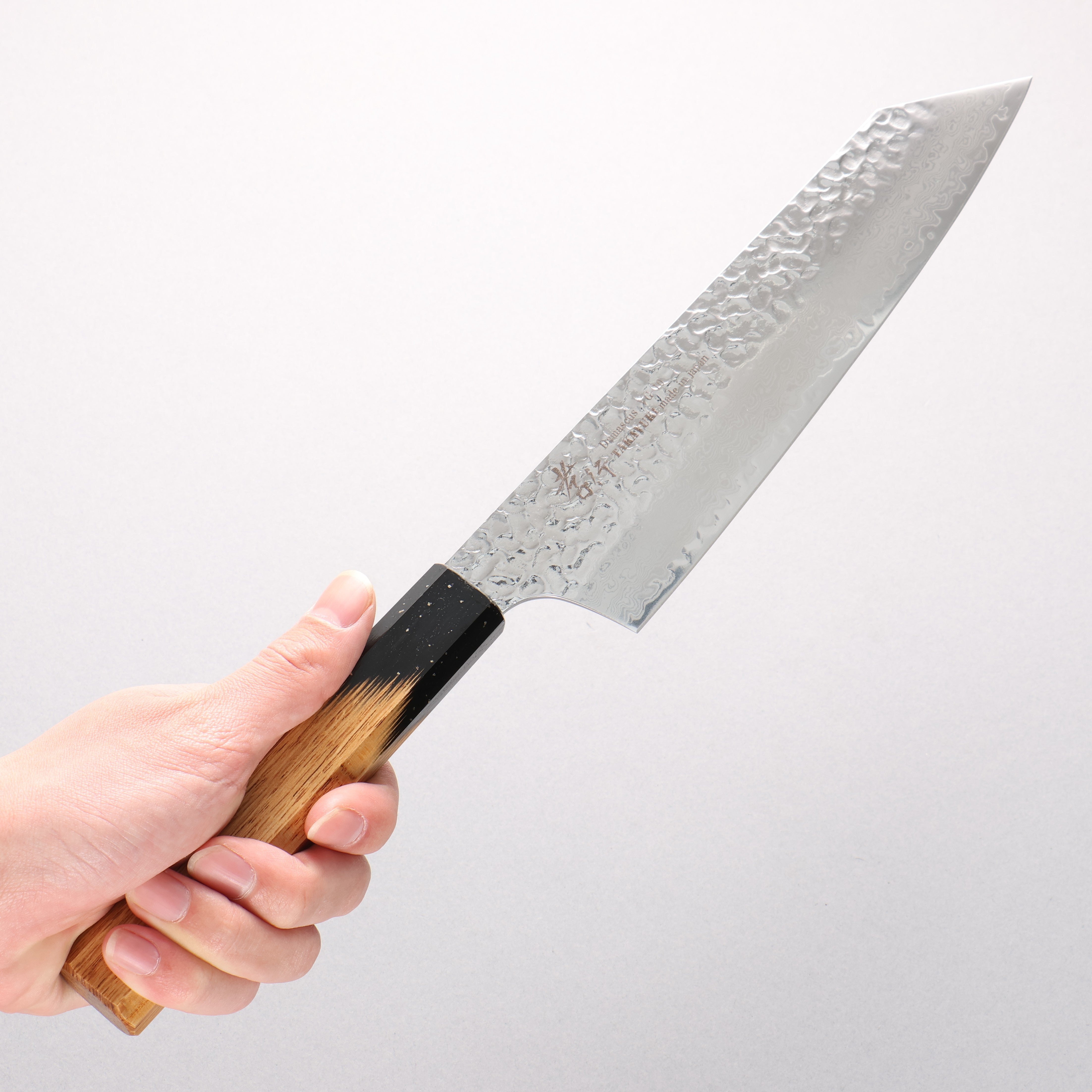 Sakai Takayuki VG10 33 Layer Damascus Kengata Gyuto 190mm Live oak Lacquered (Kokushin) Handle - Japanny - Best Japanese Knife
