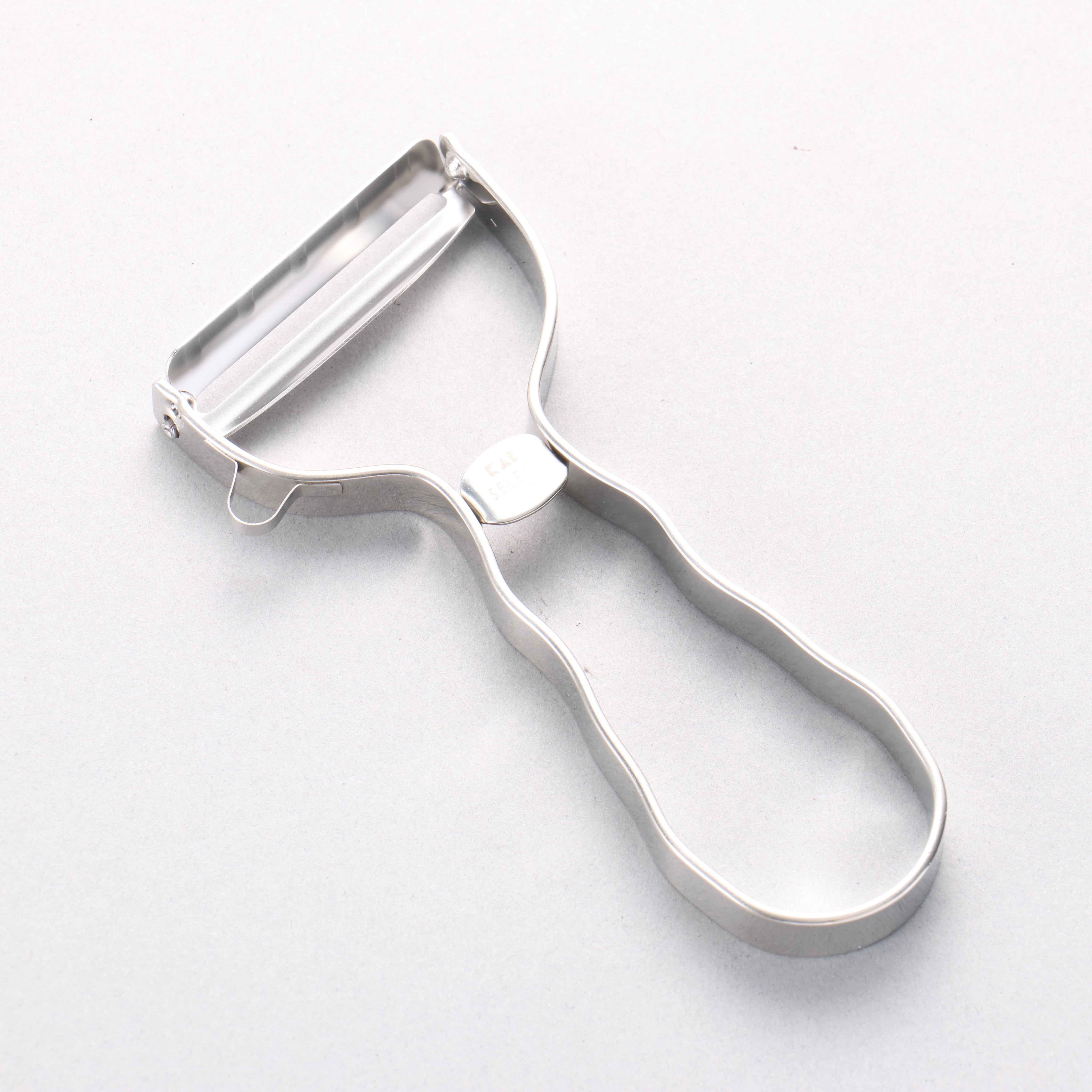 MT Stainless Steel T type Peeler - Japanny - Best Japanese Knife