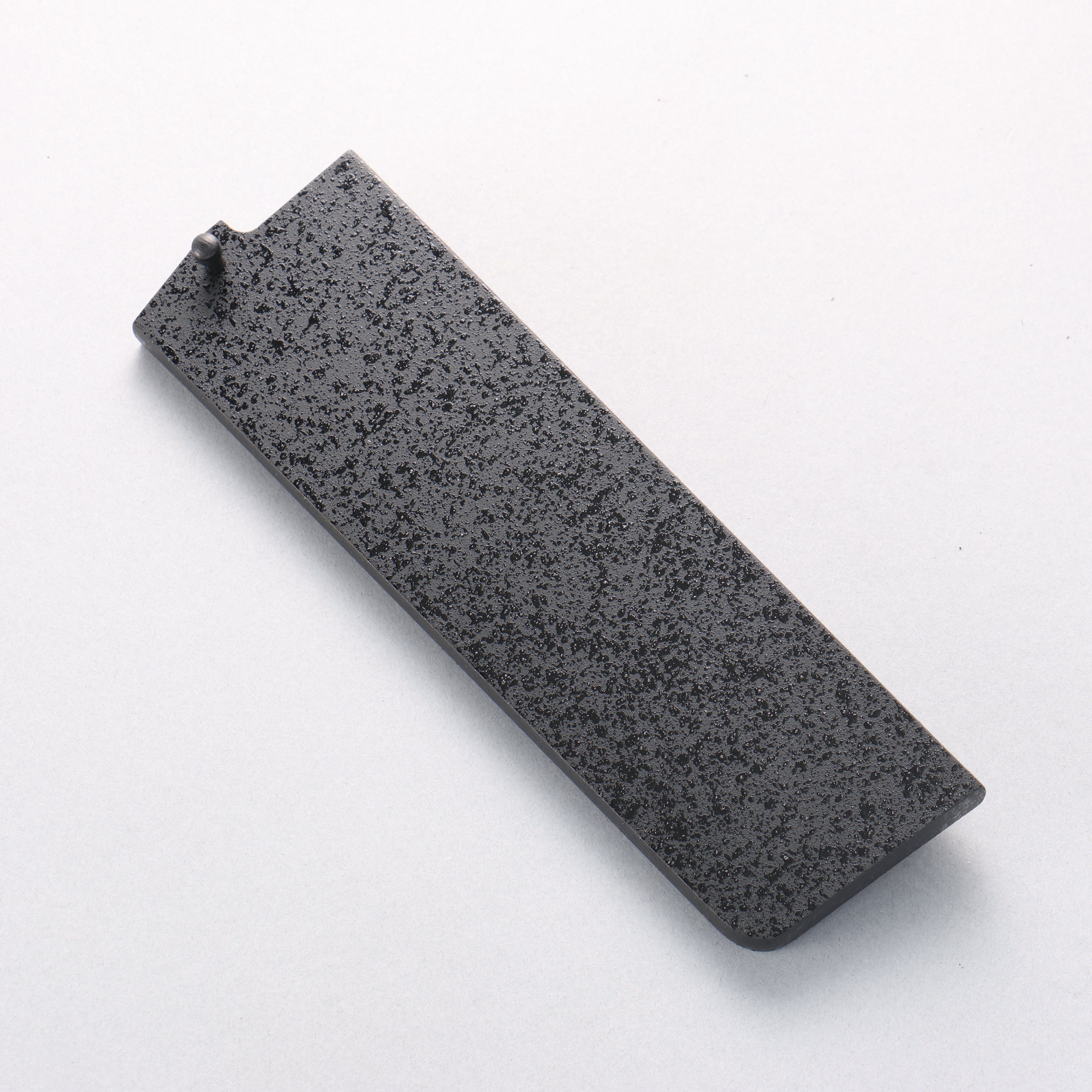 Funda Kuroshime Magnolia para Nakiri de 180 mm con pasador de madera contrachapada Kaneko