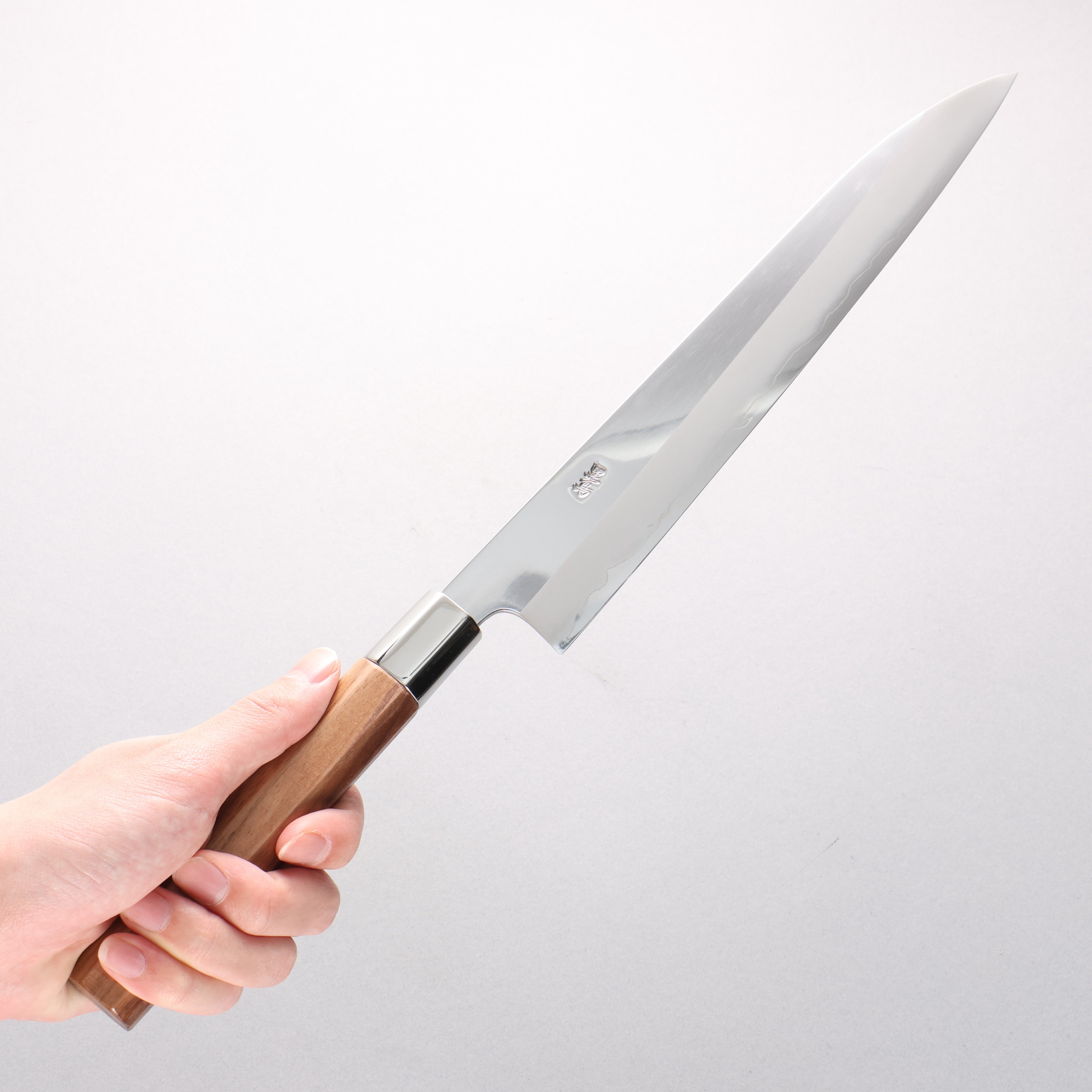Kurotori Silver Steel No.3 Migaki Finished Yanagiba 270mm Walnut Handle