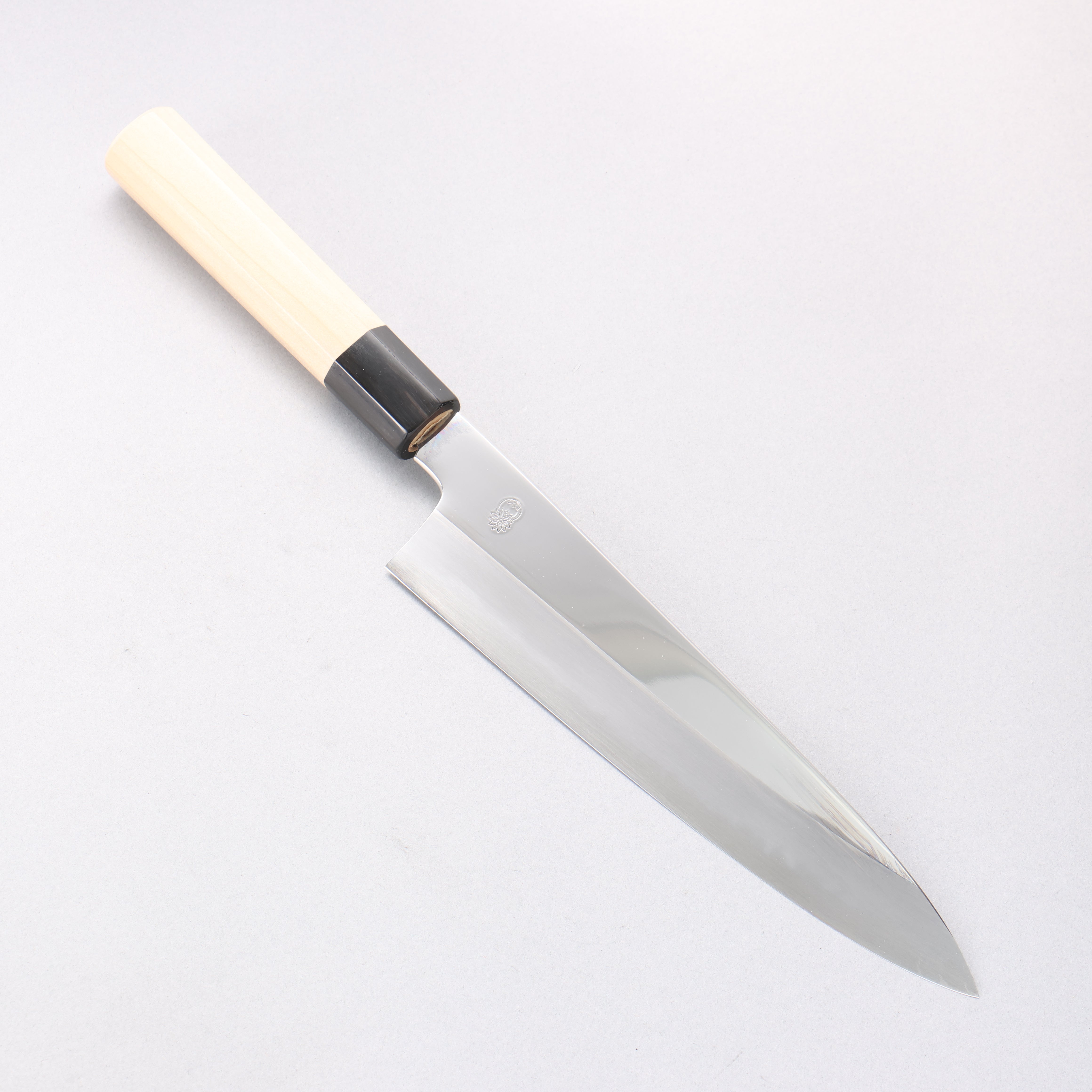 Choyo White Steel Mirrored Finish Gyuto 210mm Magnolia Handle - Japanny - Best Japanese Knife