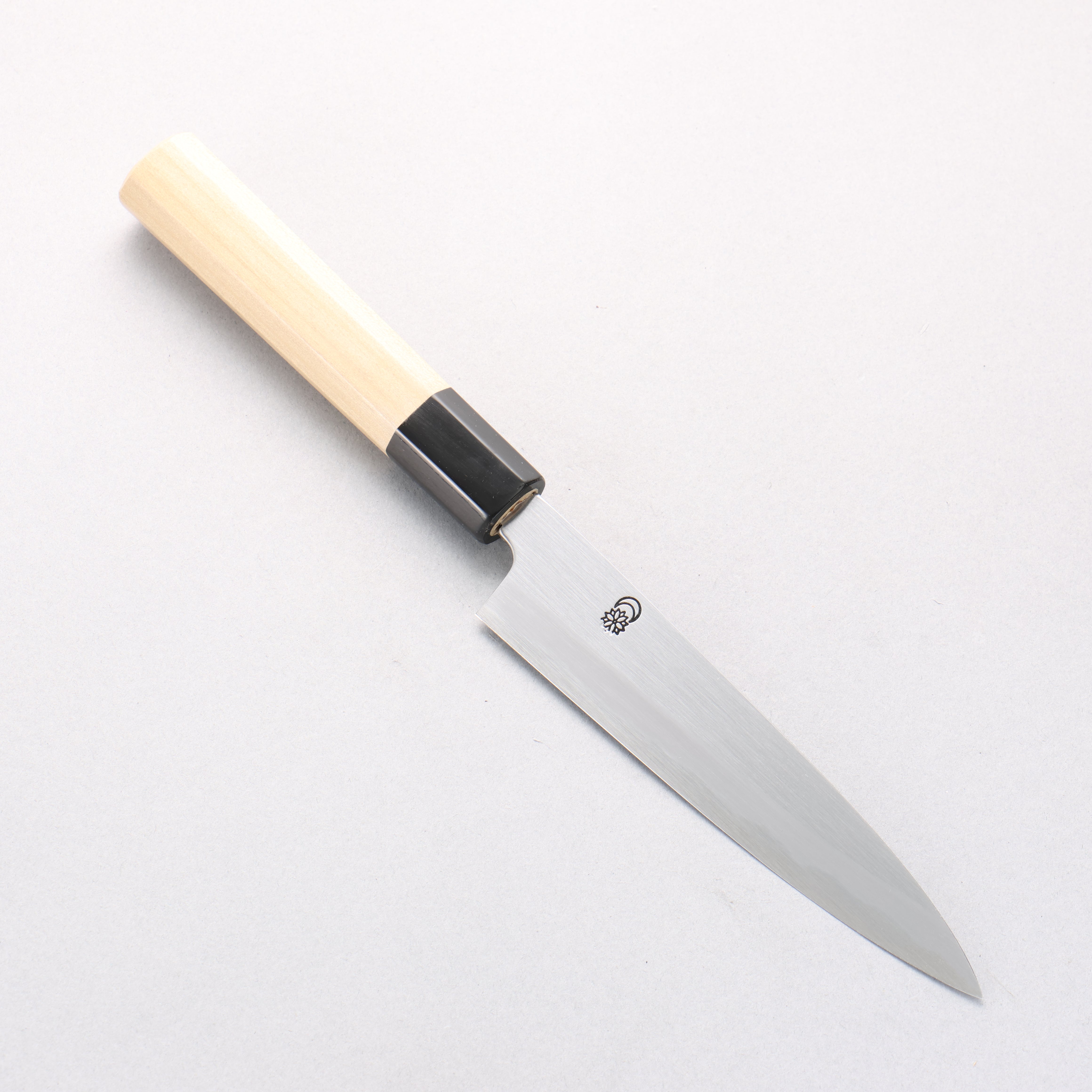 Kikuzuki White Steel No.2 Kasumitogi Petty-Utility 150mm Magnolia Handle